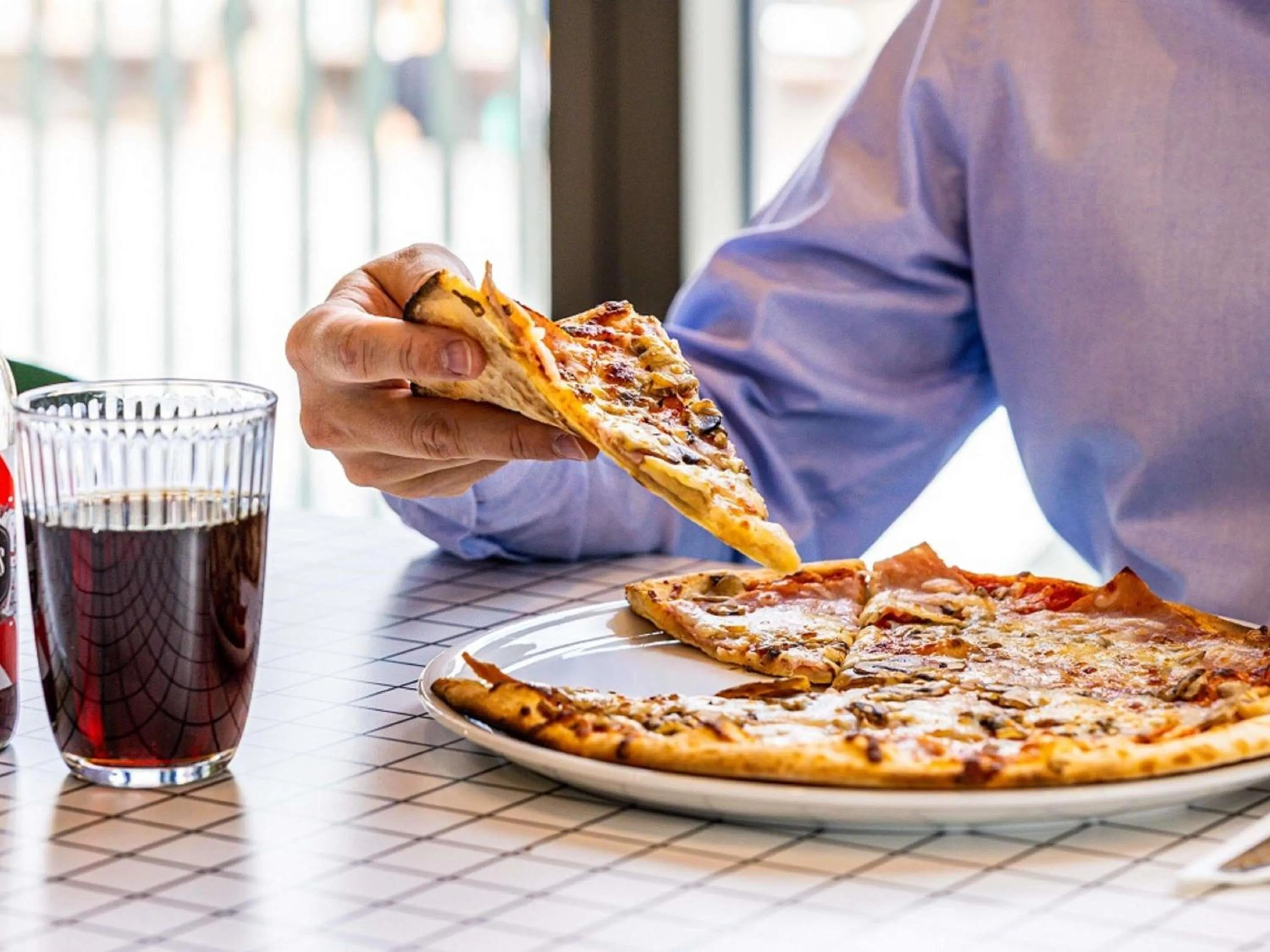 Restaurant/places to eat in ibis Strasbourg Centre Les Halles