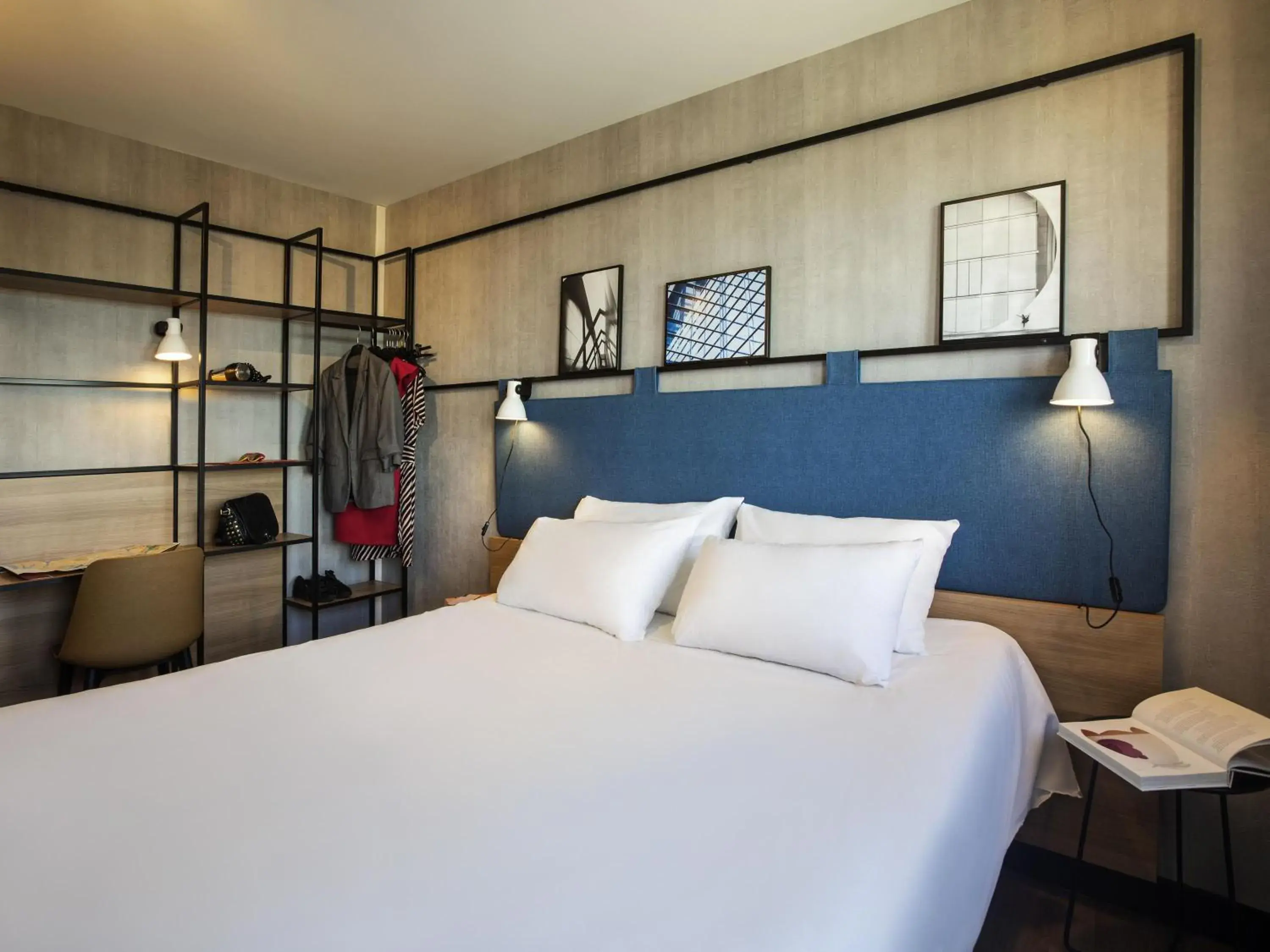 Bedroom, Bed in ibis Strasbourg Centre Les Halles Bedroom, Bed in ibis Strasbourg Centre Les Halles