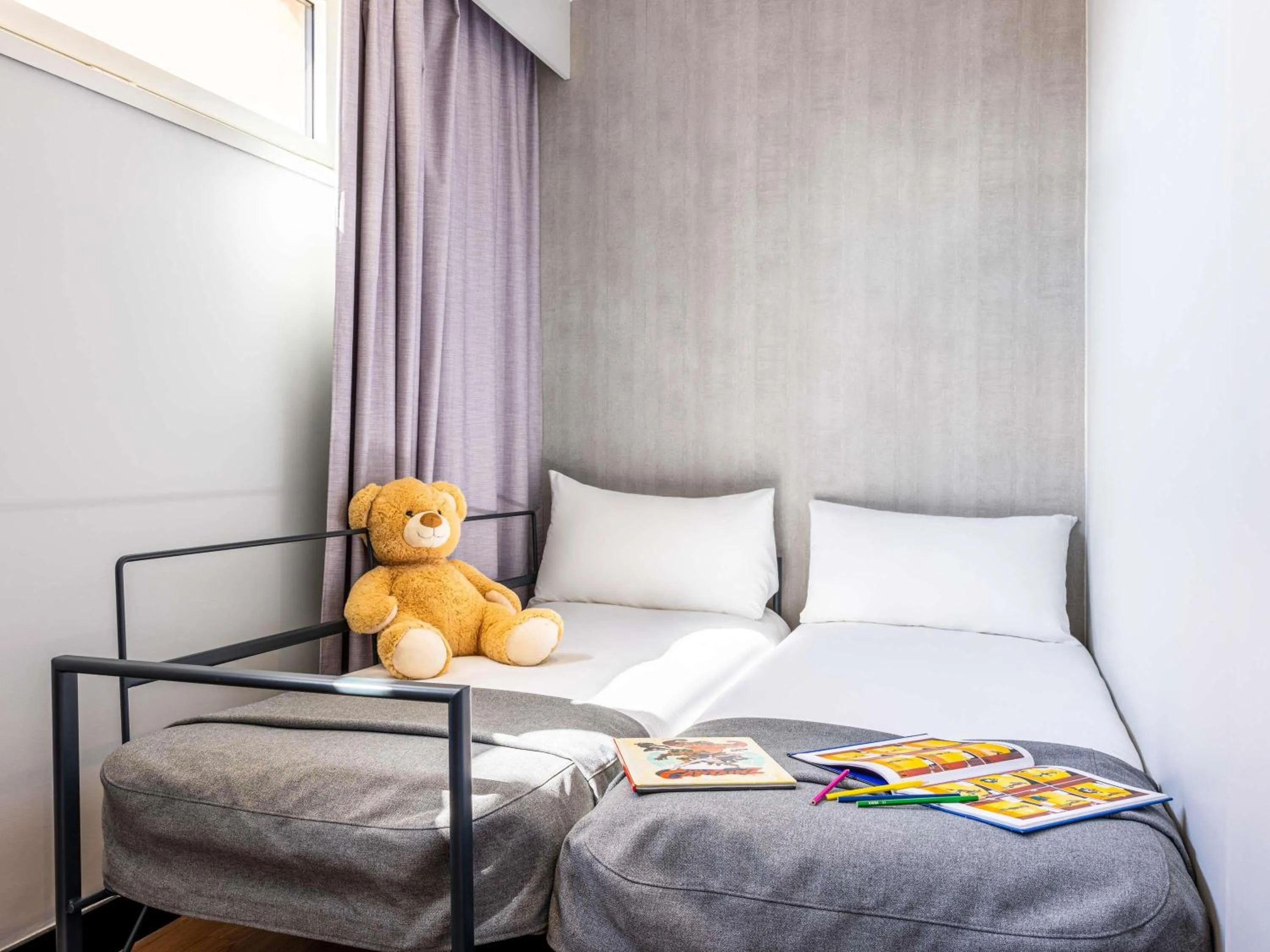 Bedroom, Bed in ibis Strasbourg Centre Les Halles