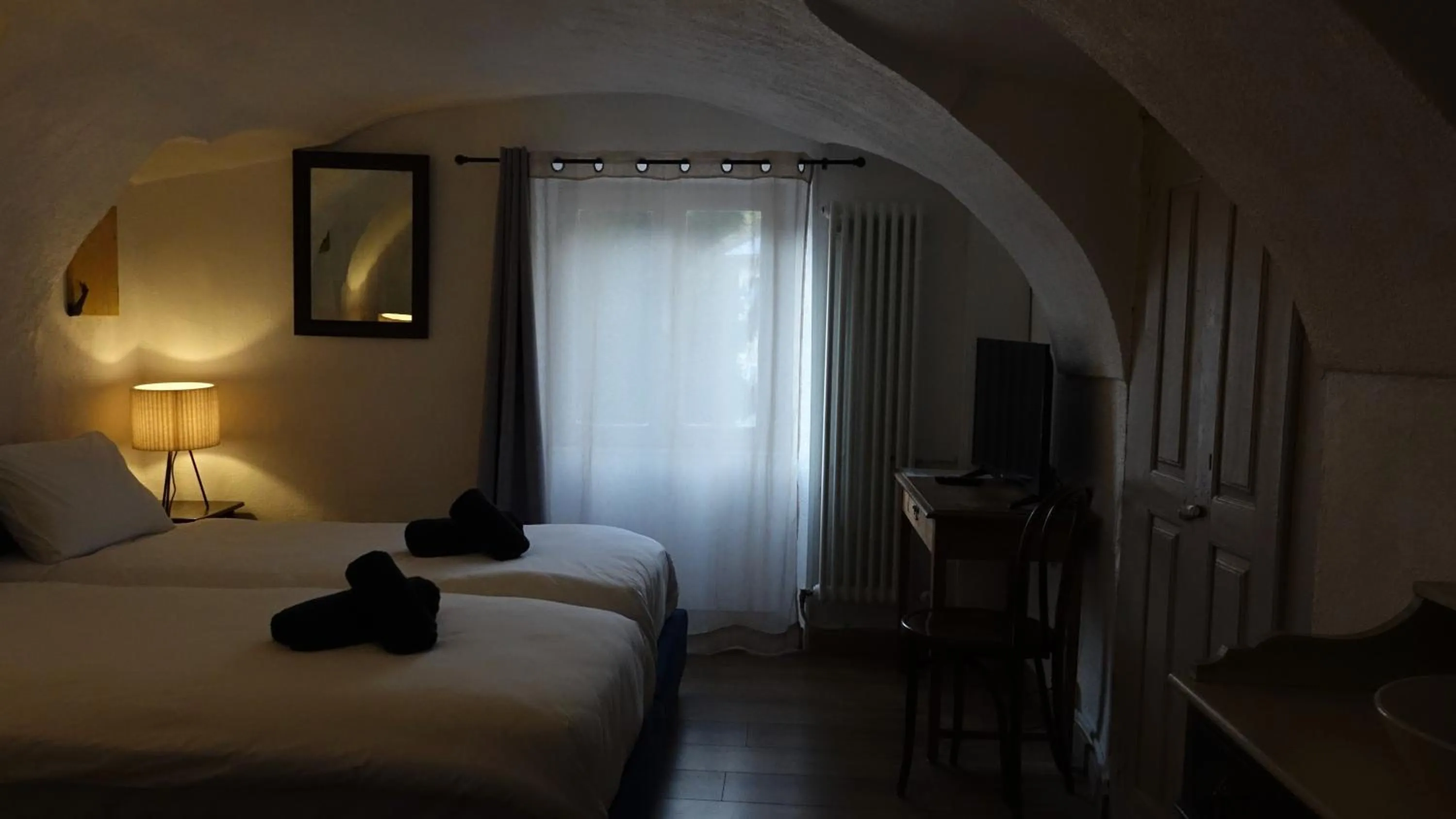 Bed in Auberge Saint Martin