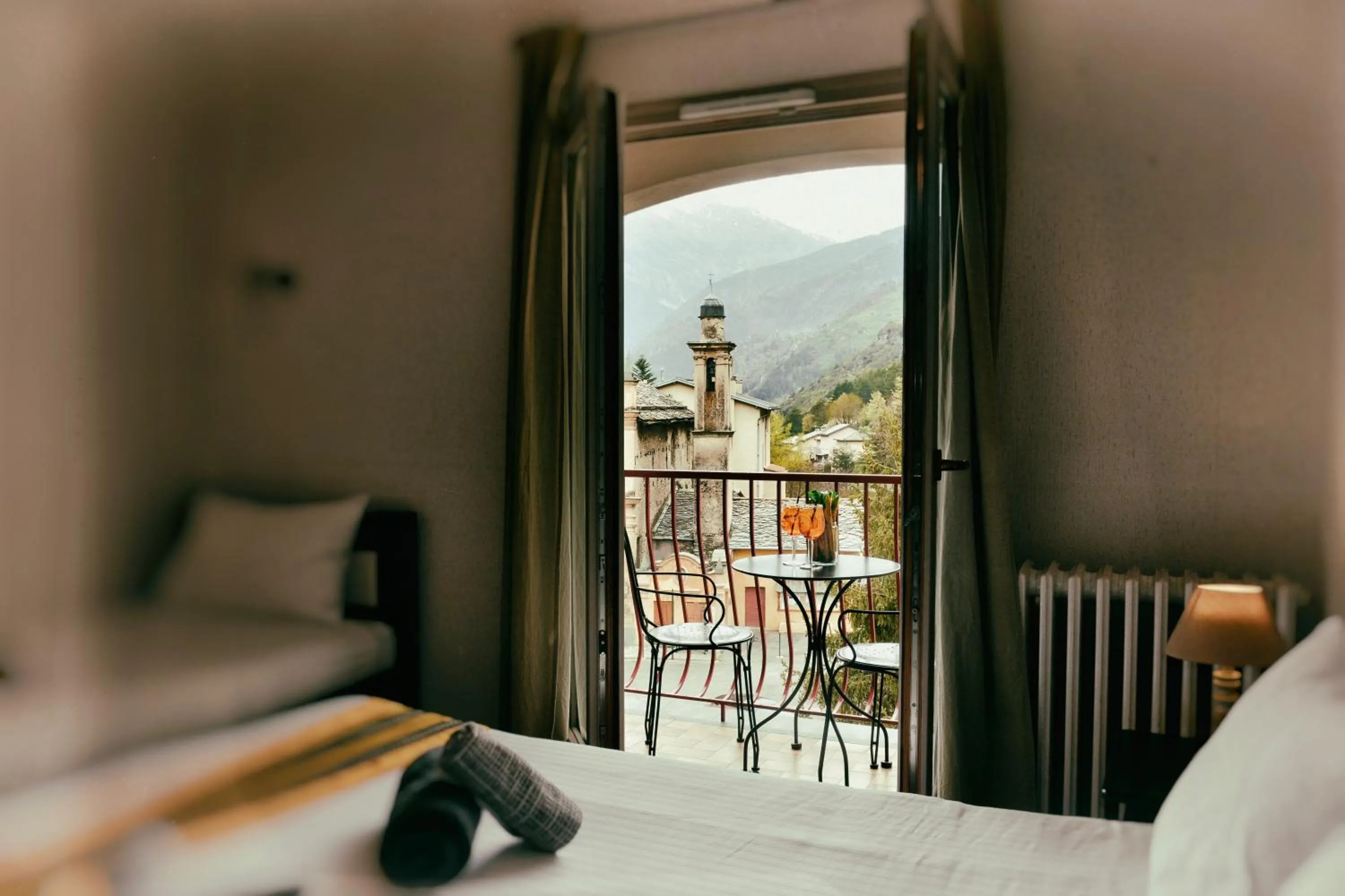 Bed in Auberge Saint Martin