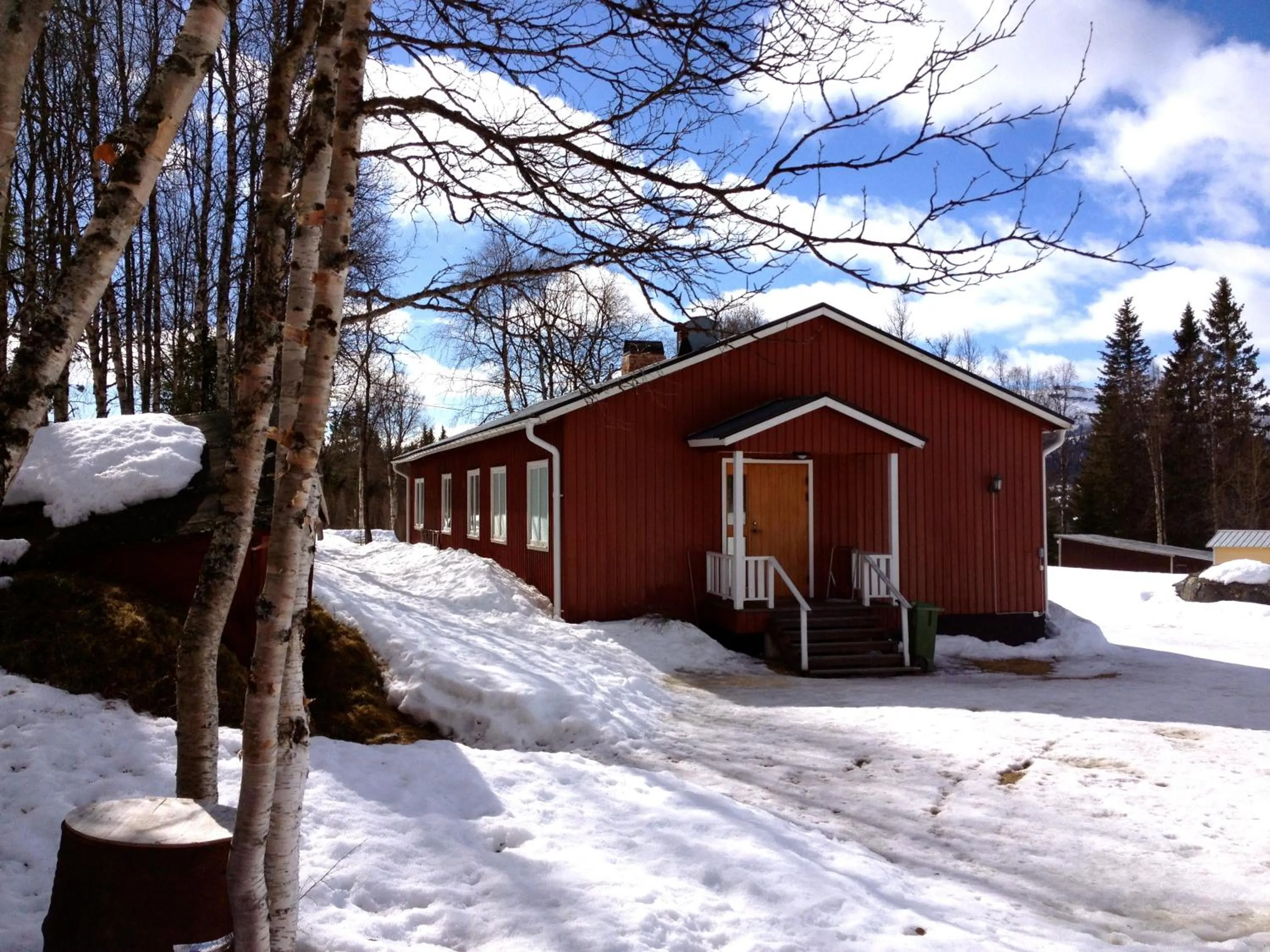 Facade/entrance in Stora Björnstugan