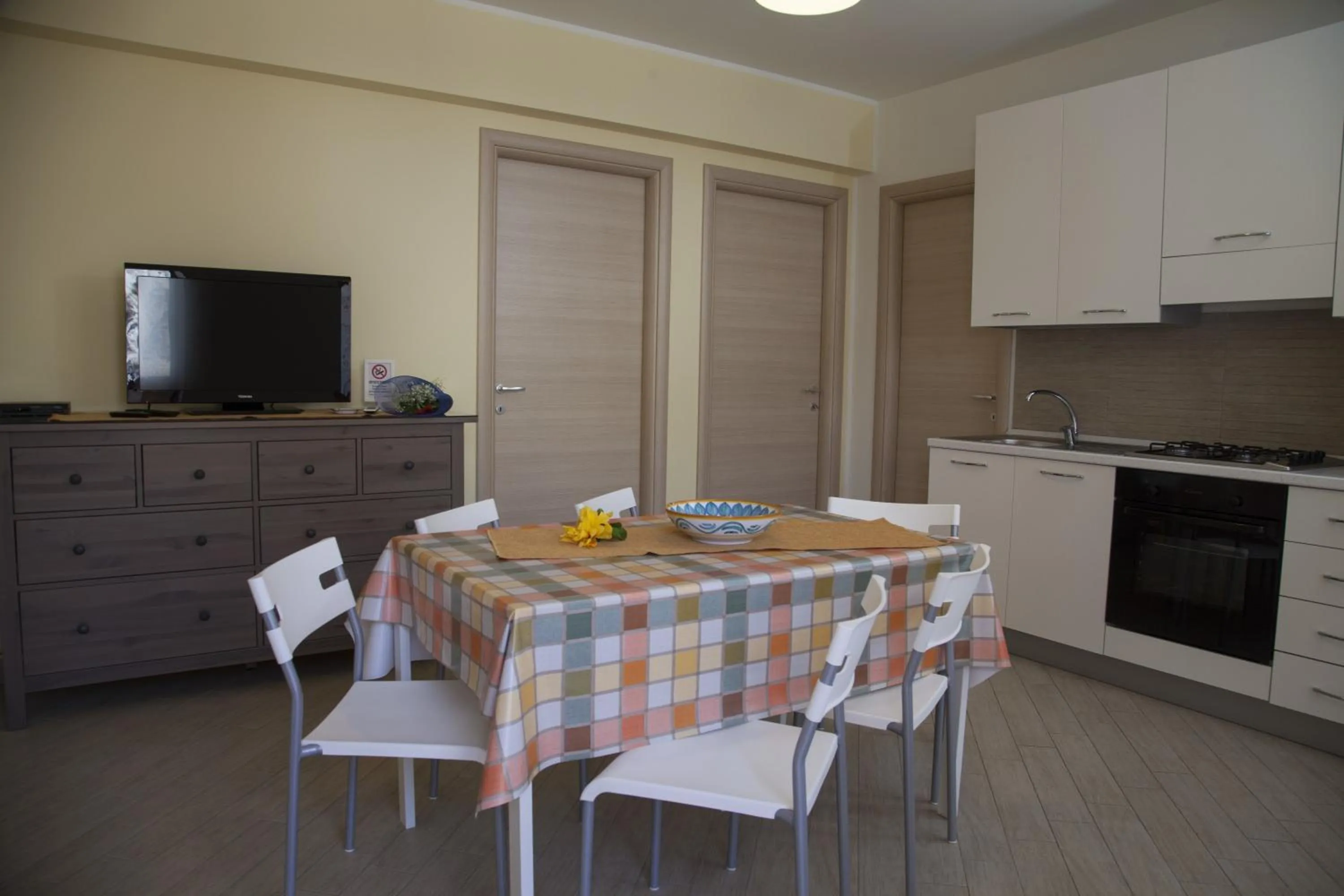 Kitchen or kitchenette in Case Vacanze Baia