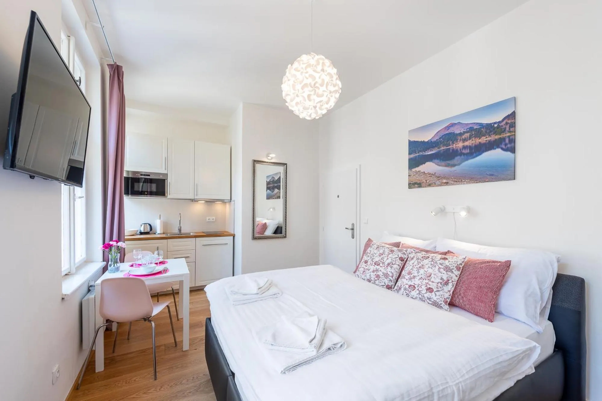 Bed in Tesnov Residence Apartments