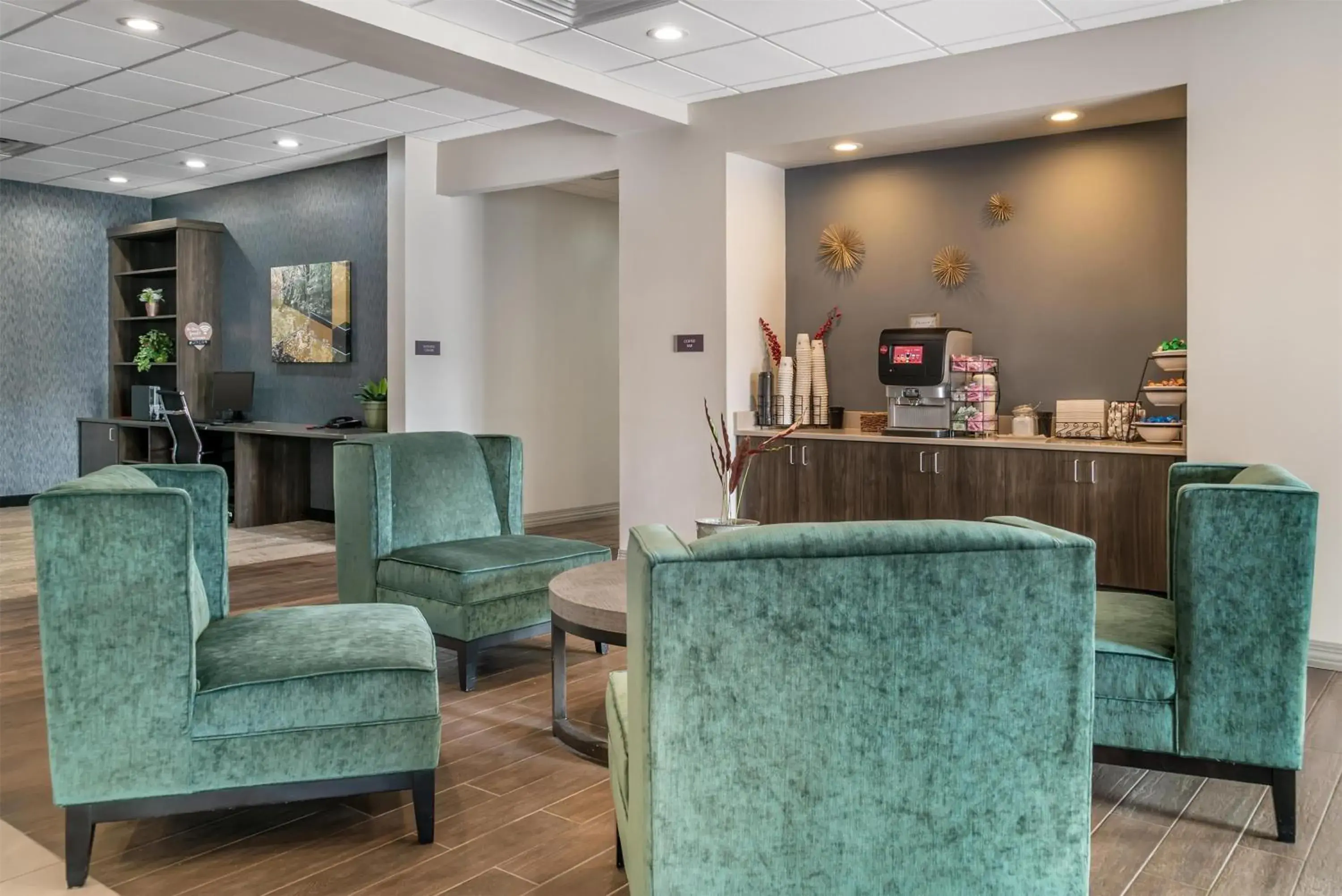 Lobby or reception in Best Western Plus Wayland Hotel Lobby or reception in Best Western Plus Wayland Hotel