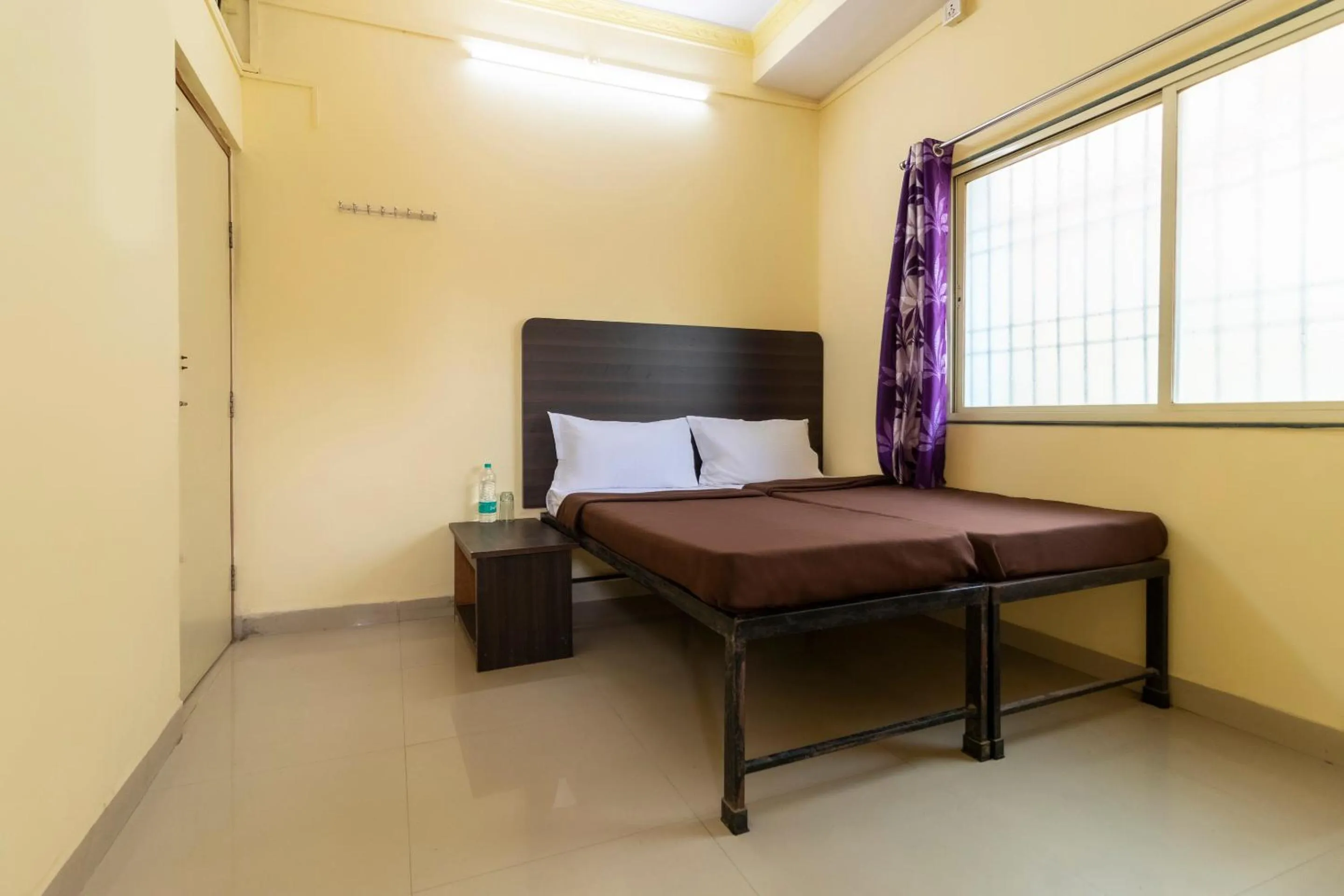 Bedroom, Bed in SPOT ON Shree Gajanan
