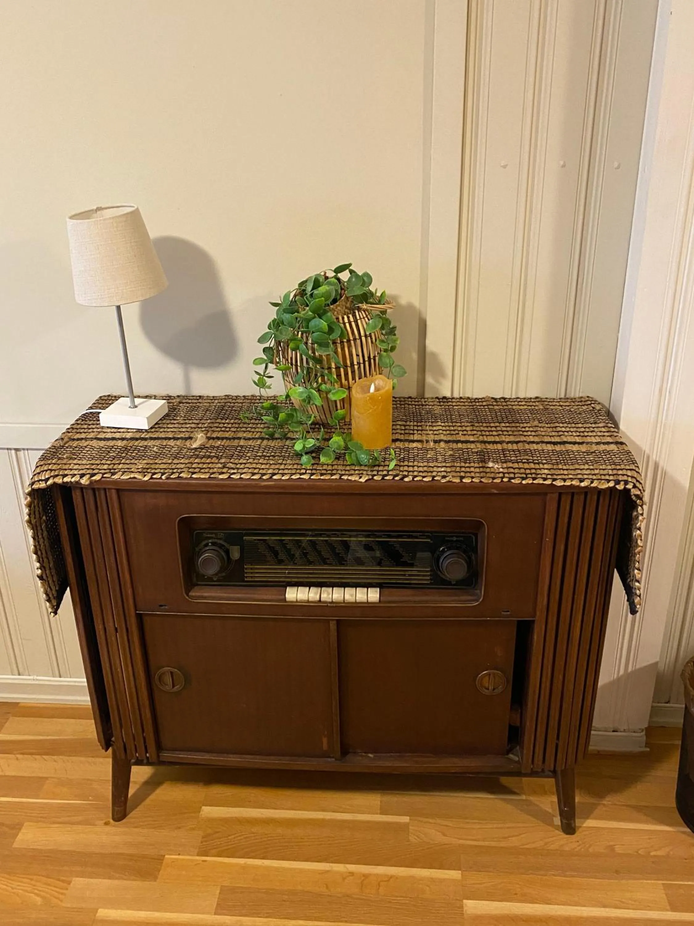 Decorative detail in 8 Seasons Hotel