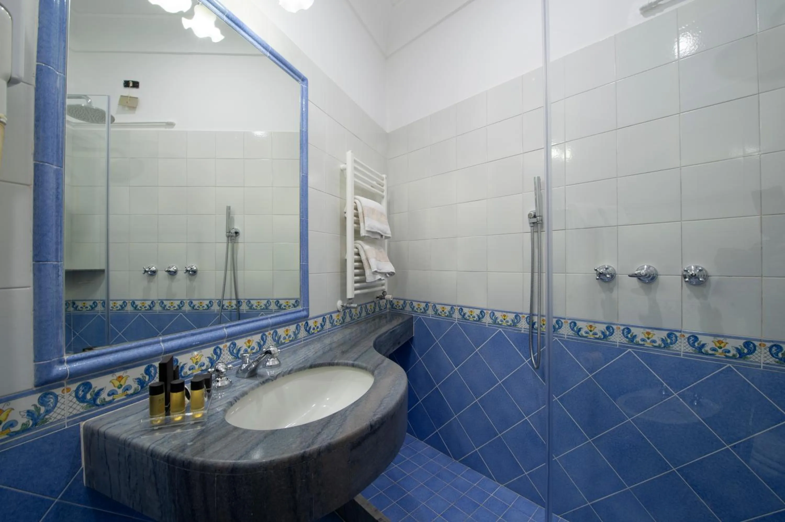 Bathroom in Hotel Casa Albertina