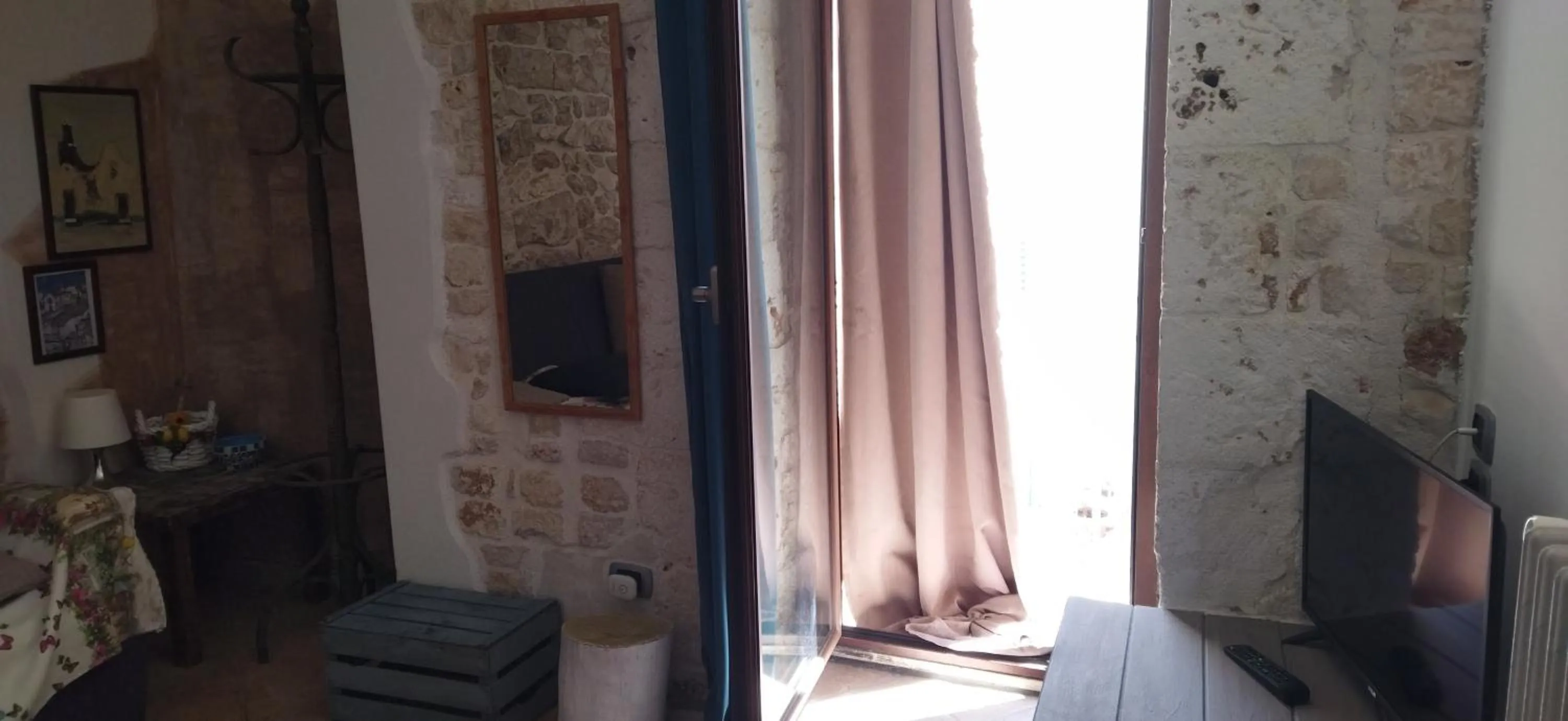 Evening entertainment in Dimora delle Badesse