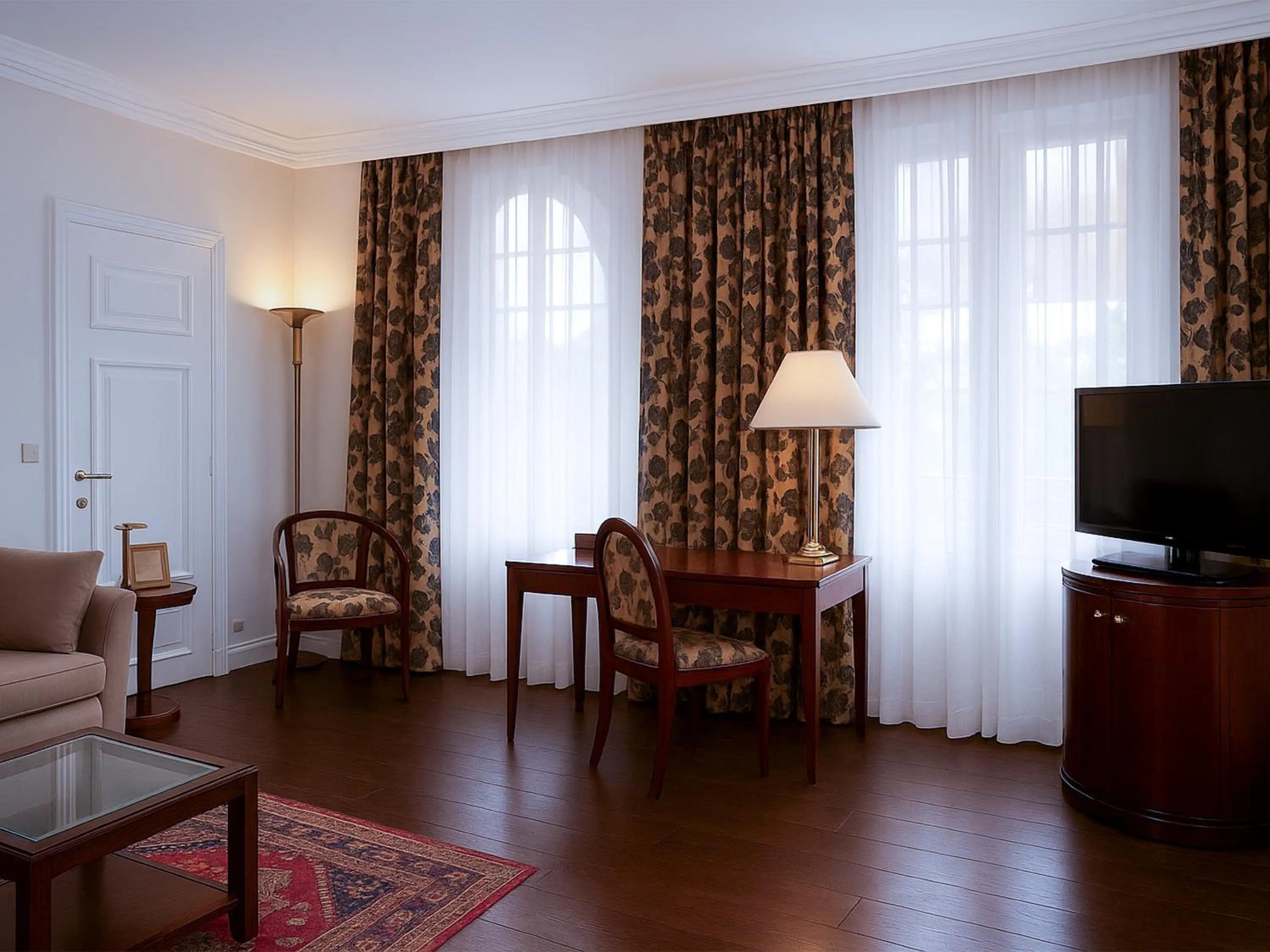 Communal lounge/ TV room in Hotel Du Parc - Mulhouse Centre