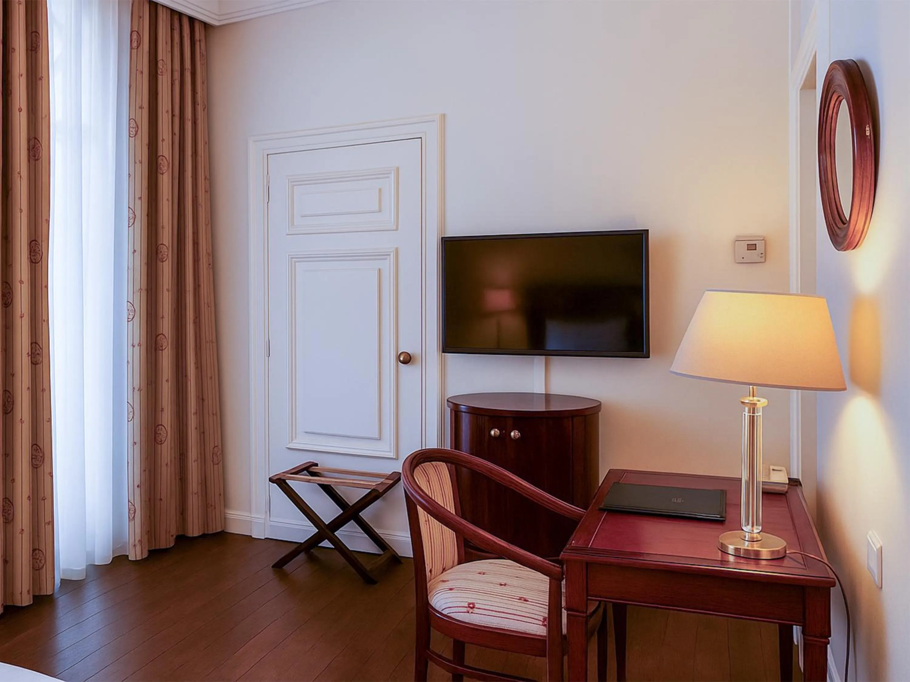 TV and multimedia in Hotel Du Parc - Mulhouse Centre