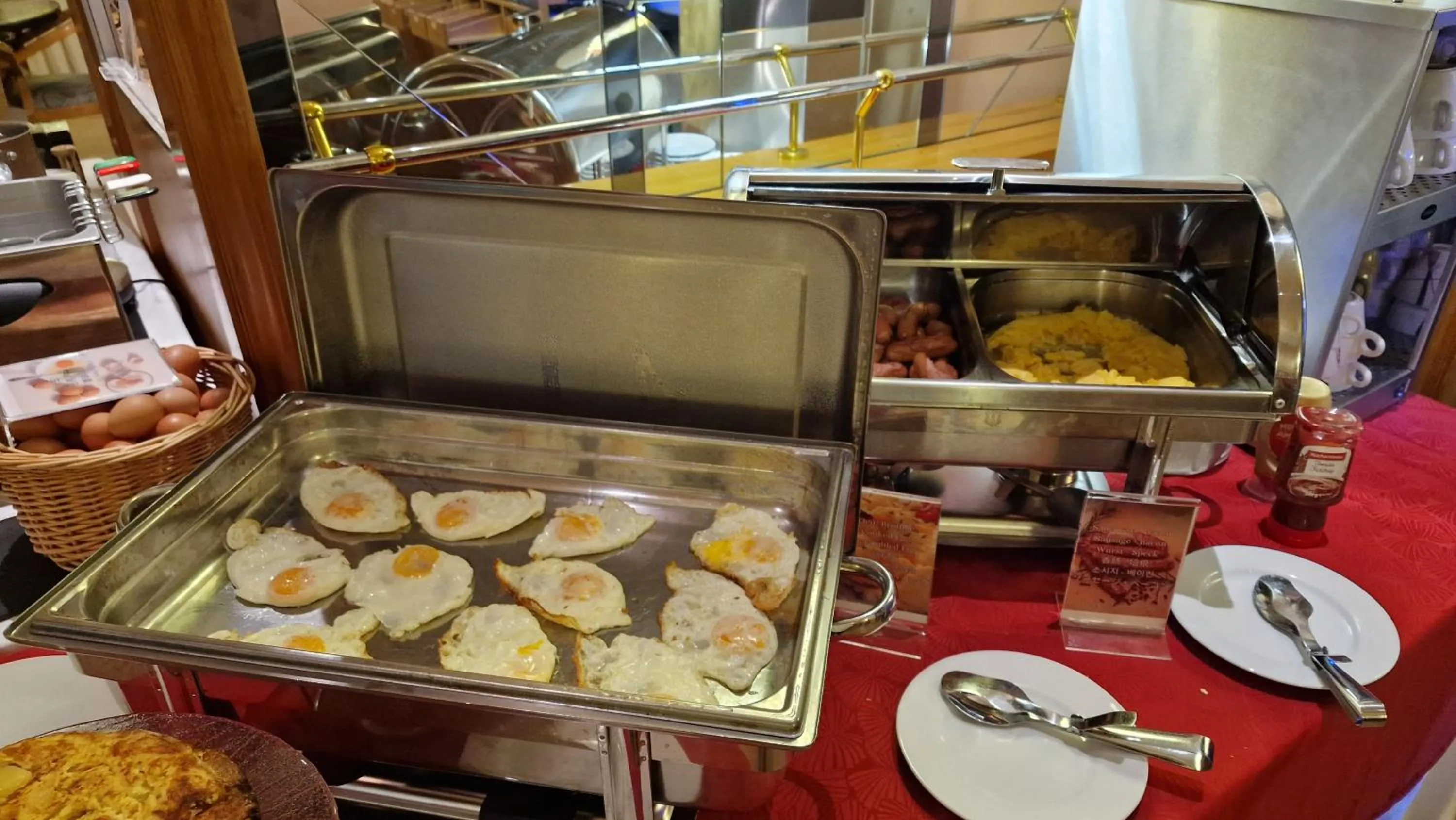 Buffet breakfast in Hotel Du Parc - Mulhouse Centre