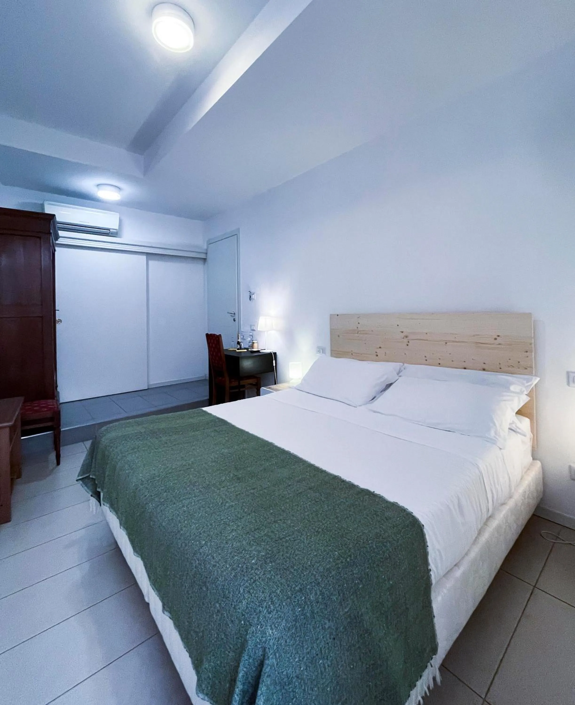 Bedroom, Bed in B&B Ponte Manin