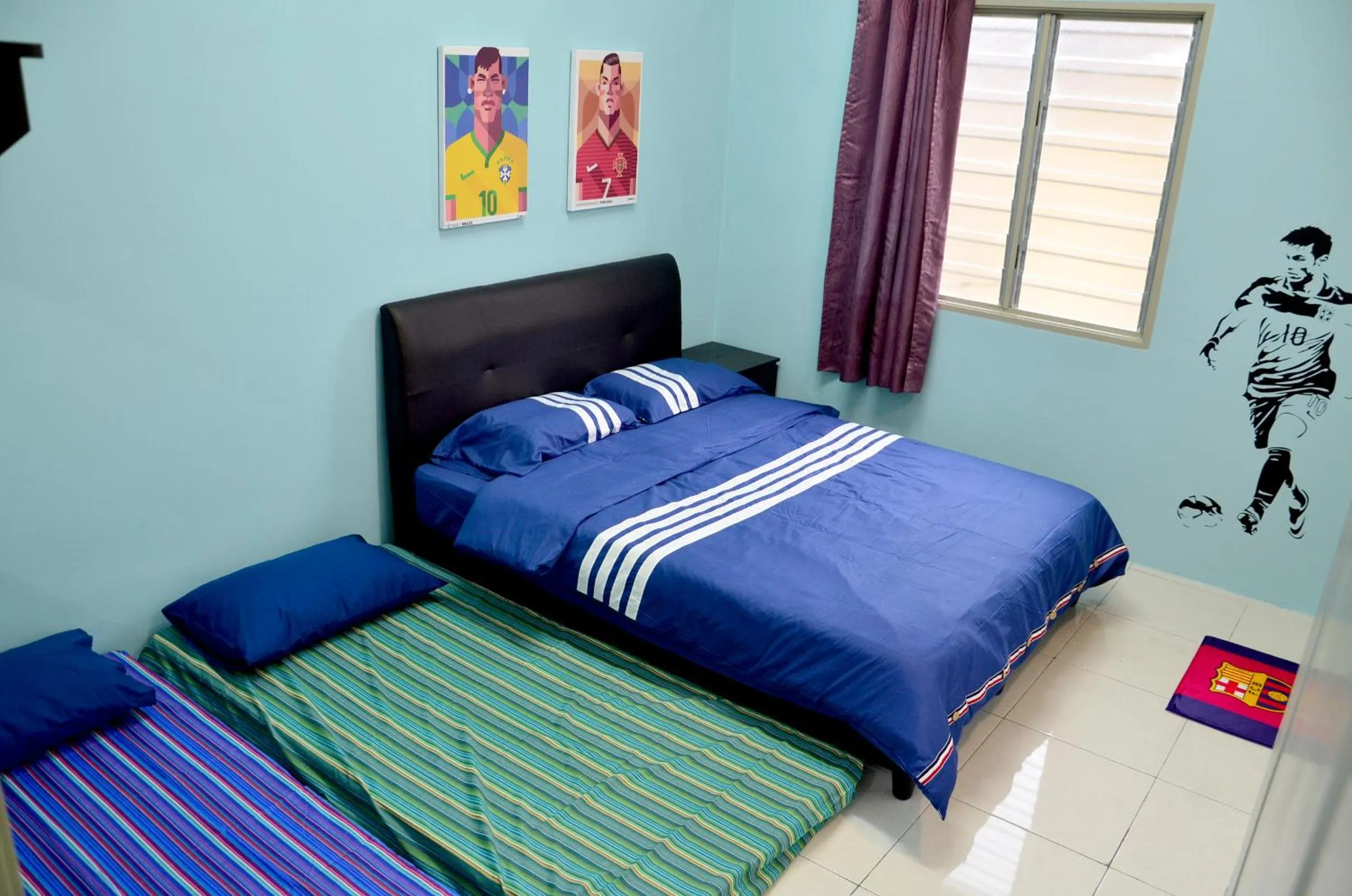 Bedroom, Bed in The Woodz Homestay - 2 Storey Landed House