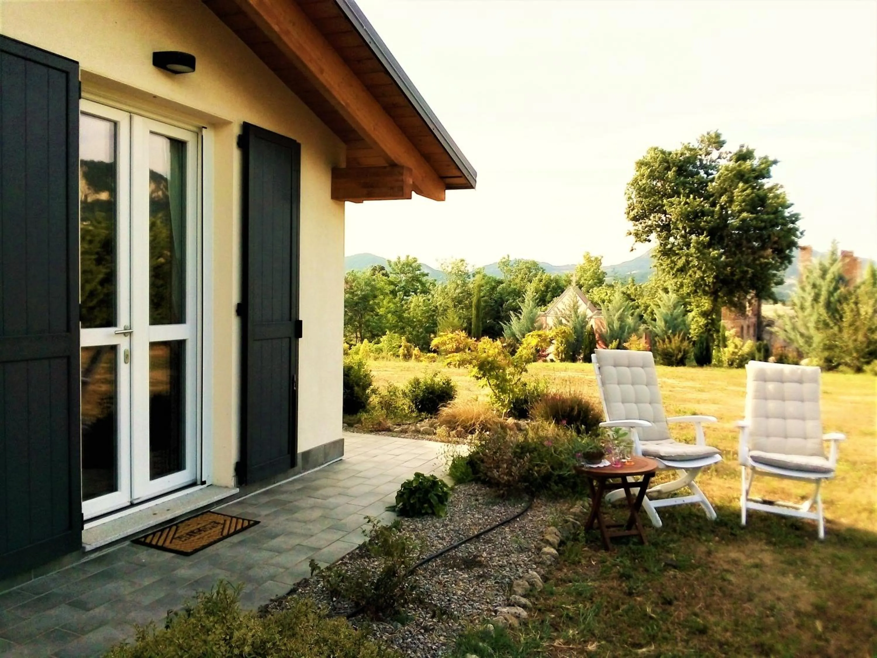 Facade/entrance in Timo e Rosmarino