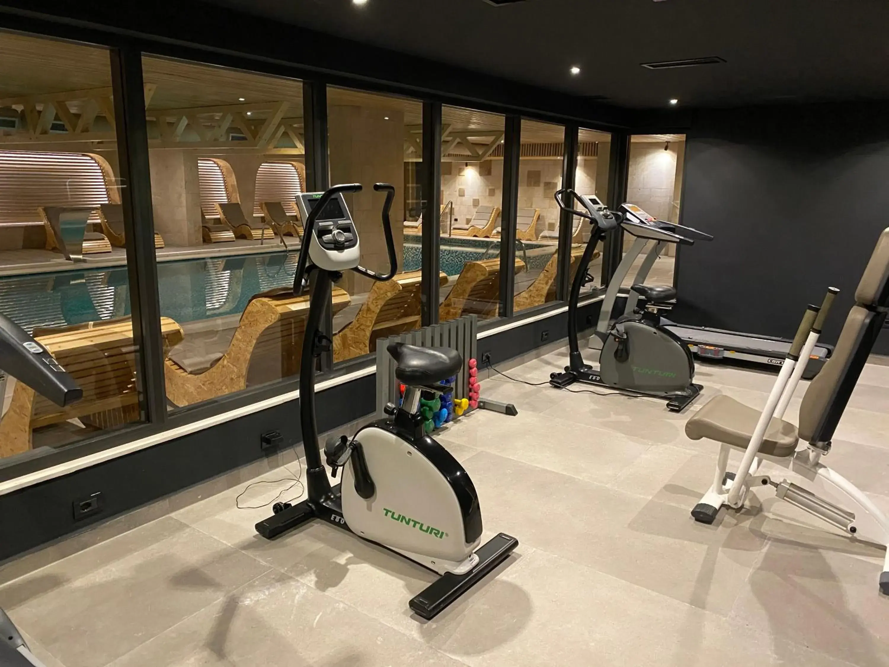 Fitness centre/facilities in ETER Hotel Fitness centre/facilities in ETER Hotel