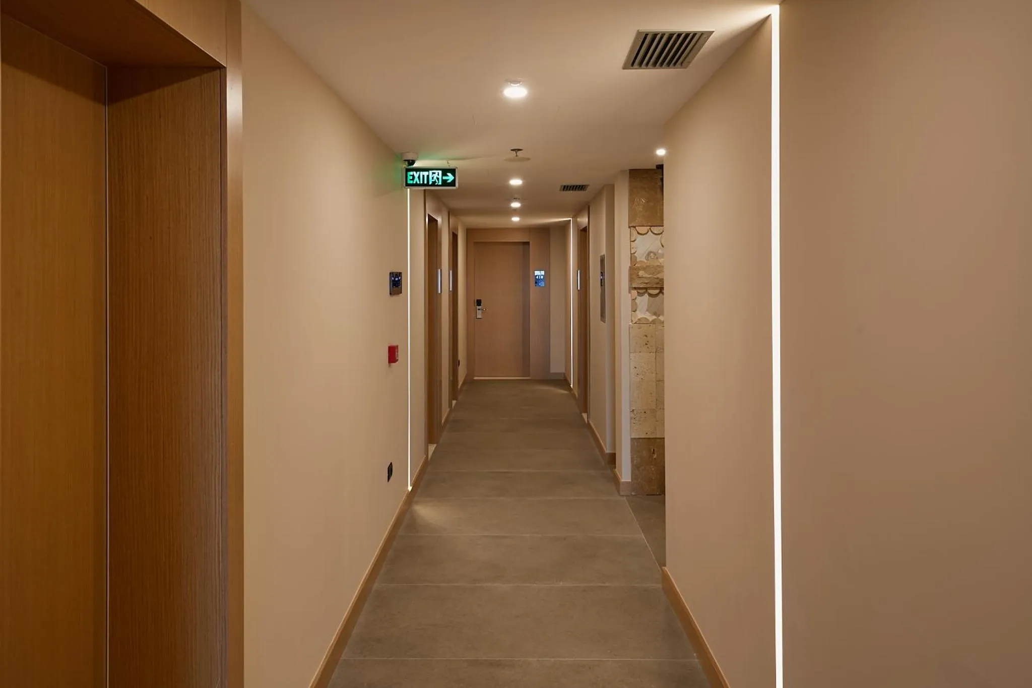 Property building in ETER Hotel