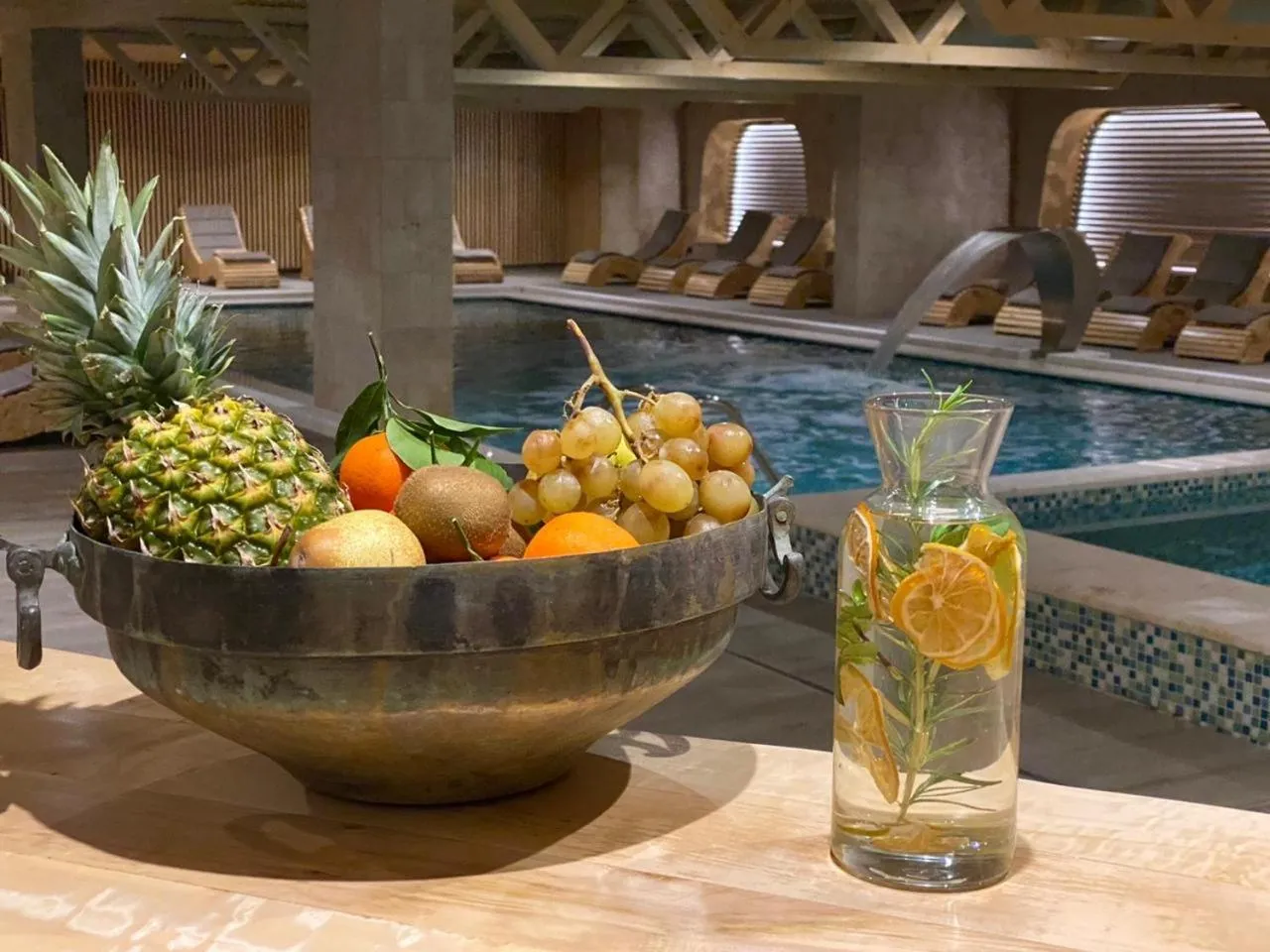 Food and drinks in ETER Hotel