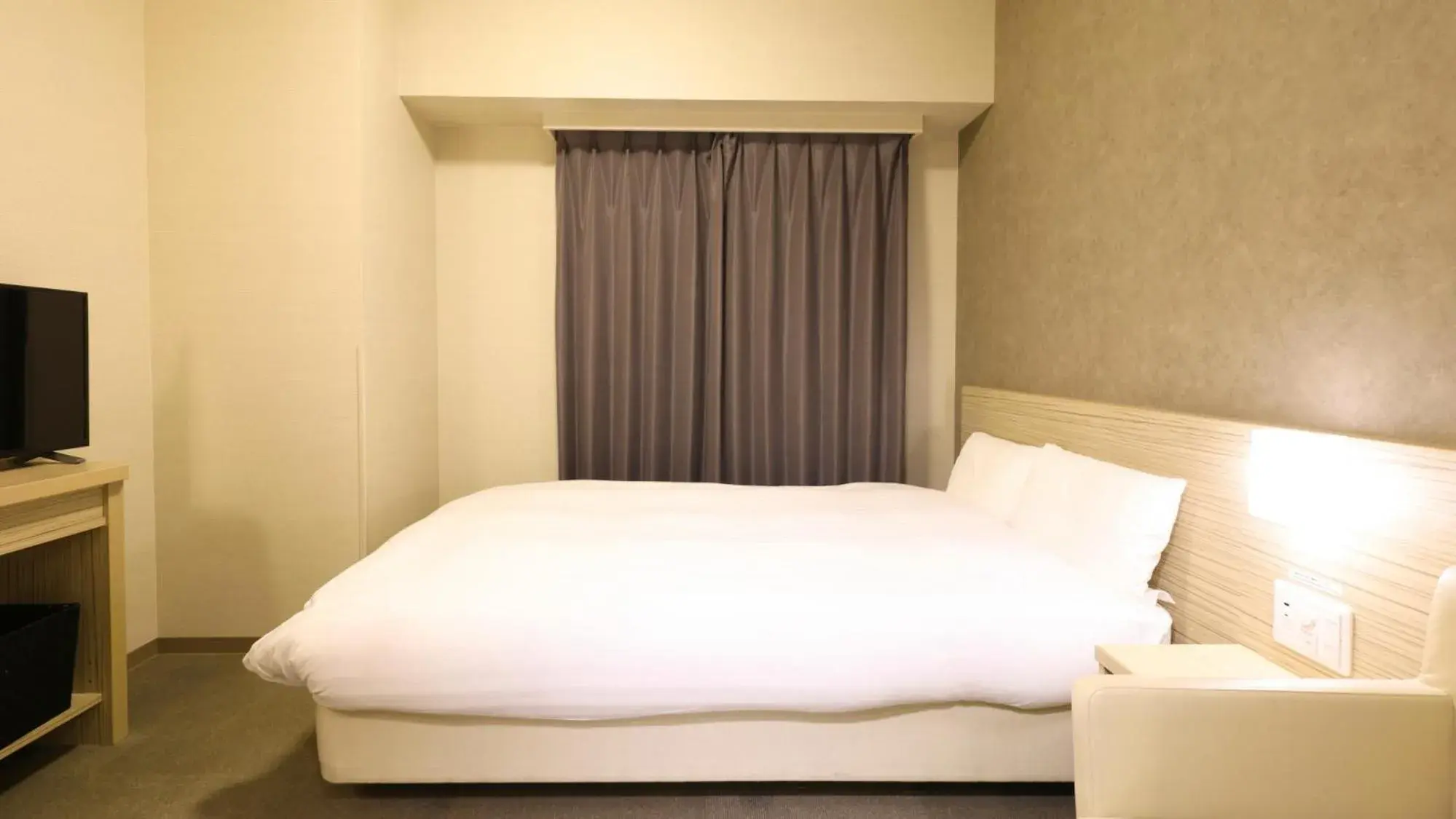 Bed in Dormy Inn Mishima Bed in Dormy Inn Mishima