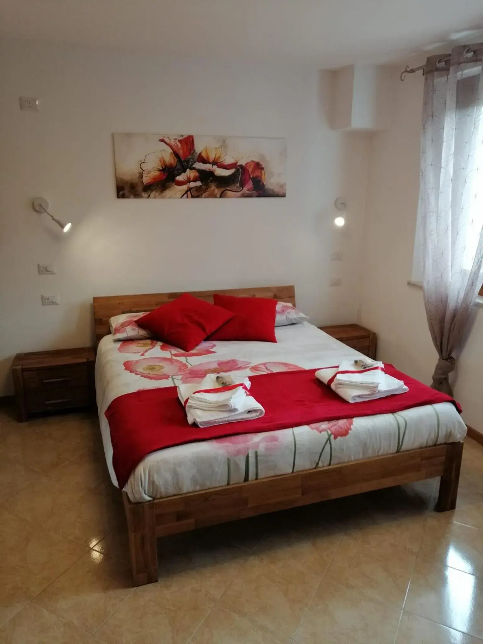 Double Room with Private Bathroom - single occupancy in B&B La casa di Loretta Double Room with Private Bathroom - single occupancy in B&B La casa di Loretta