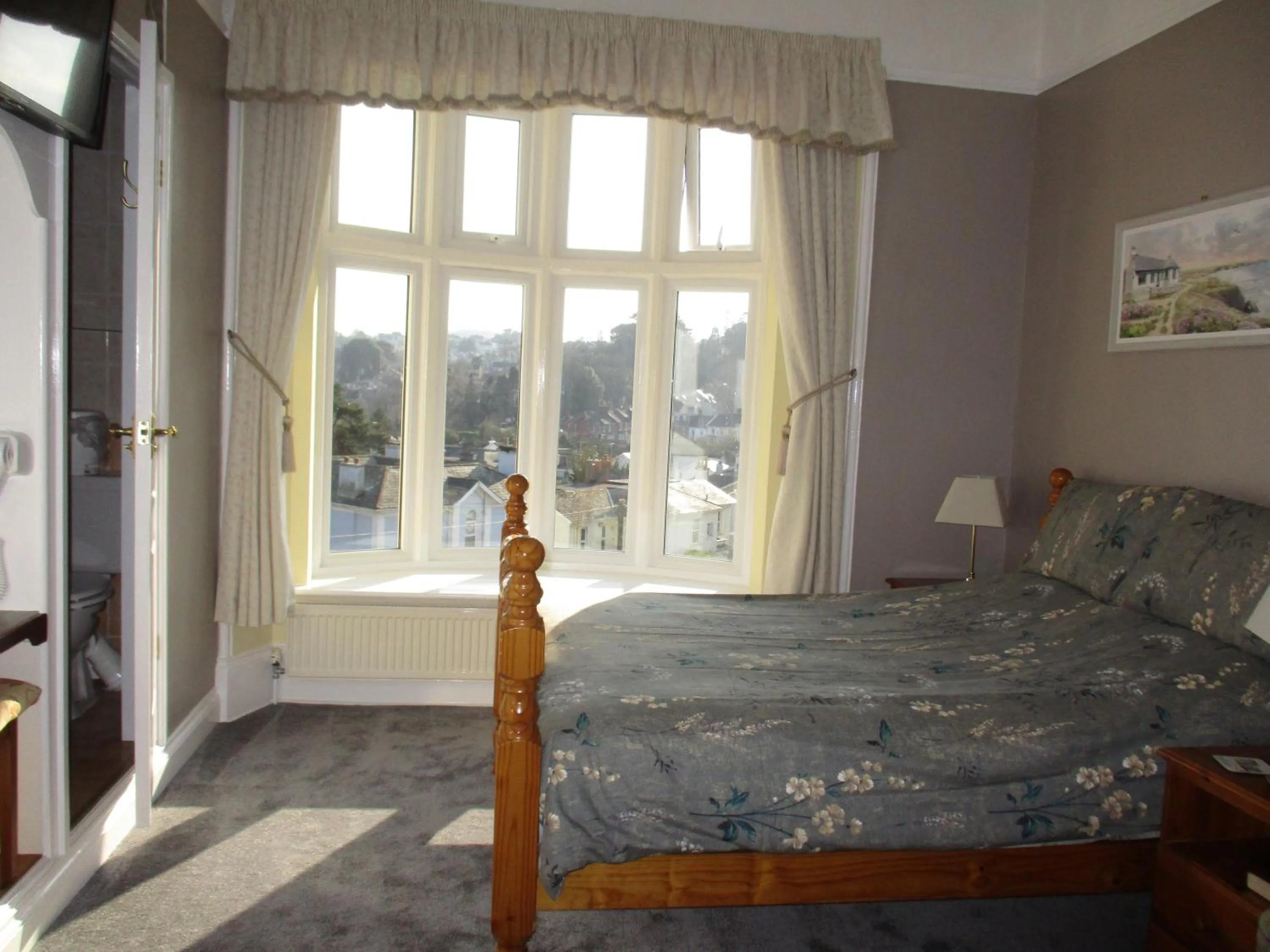 Bed in Ashwood Grange