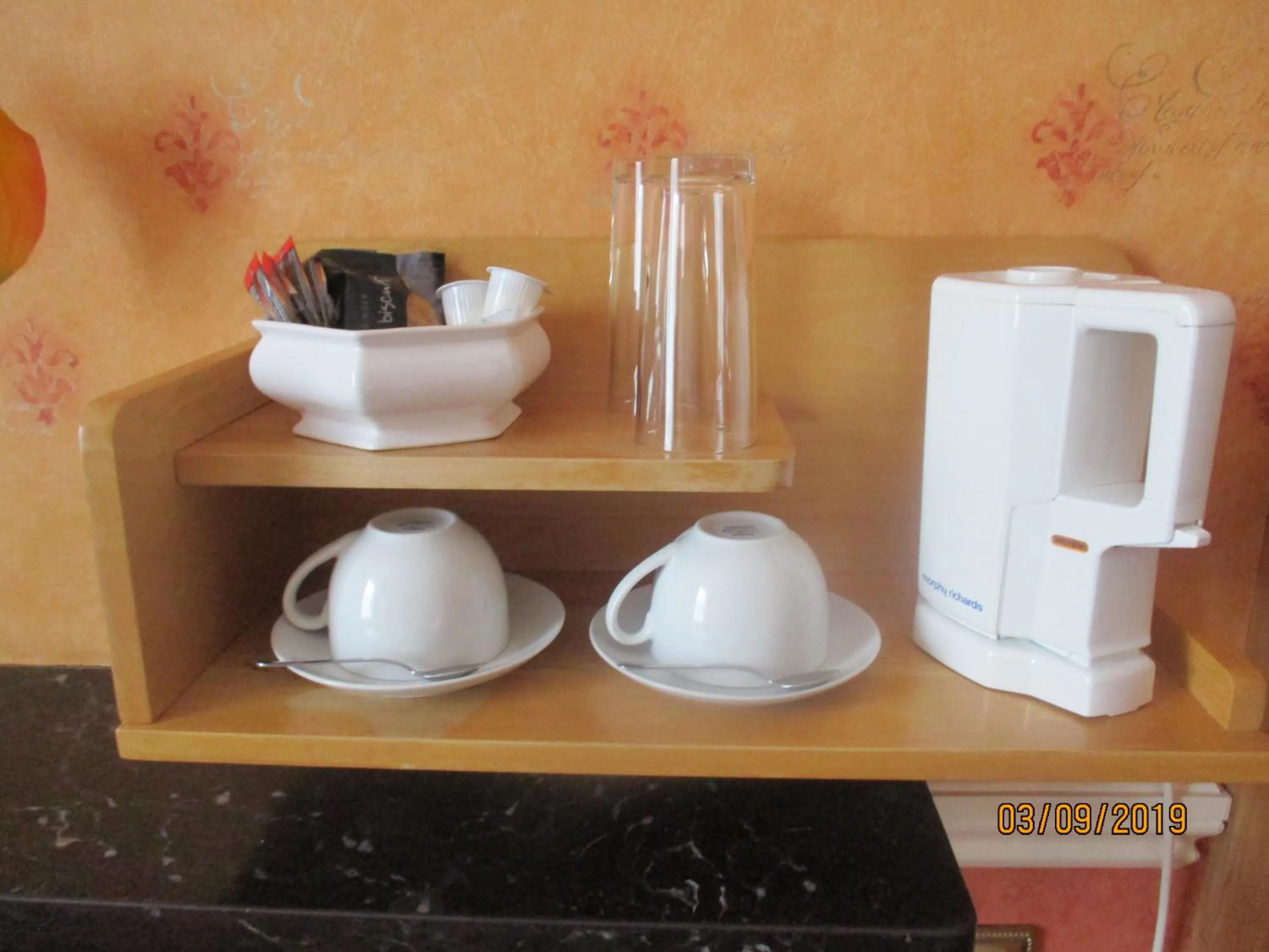 Coffee/tea facilities in Ashwood Grange