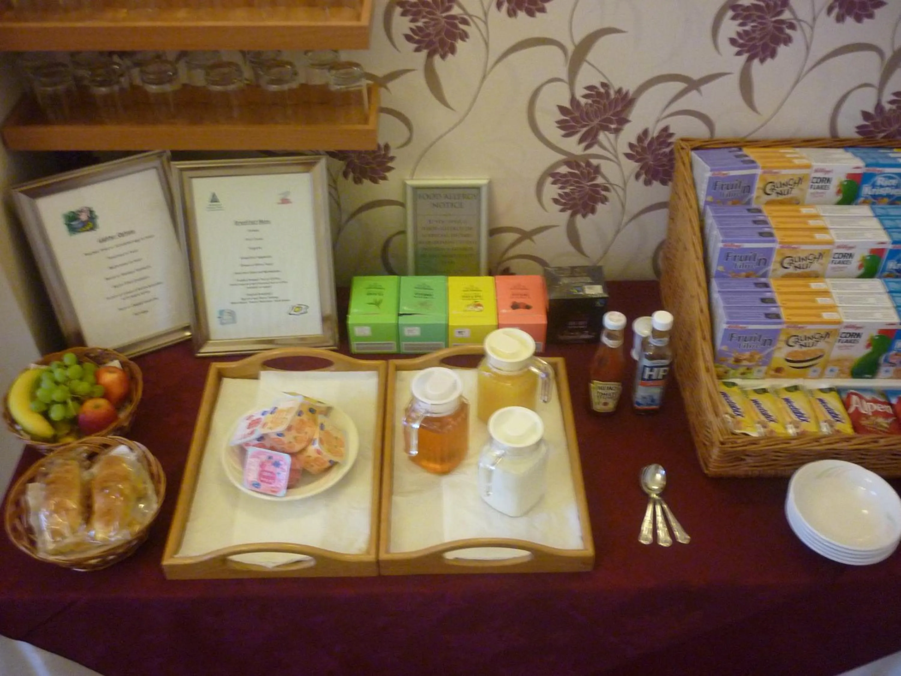 Continental breakfast in Ashwood Grange