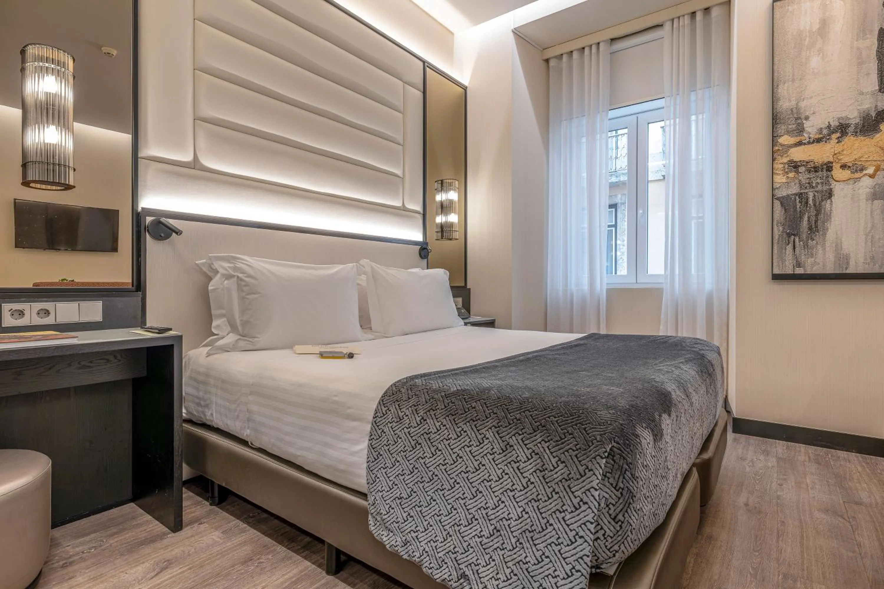 Bedroom, Bed in Hotel Santa Justa