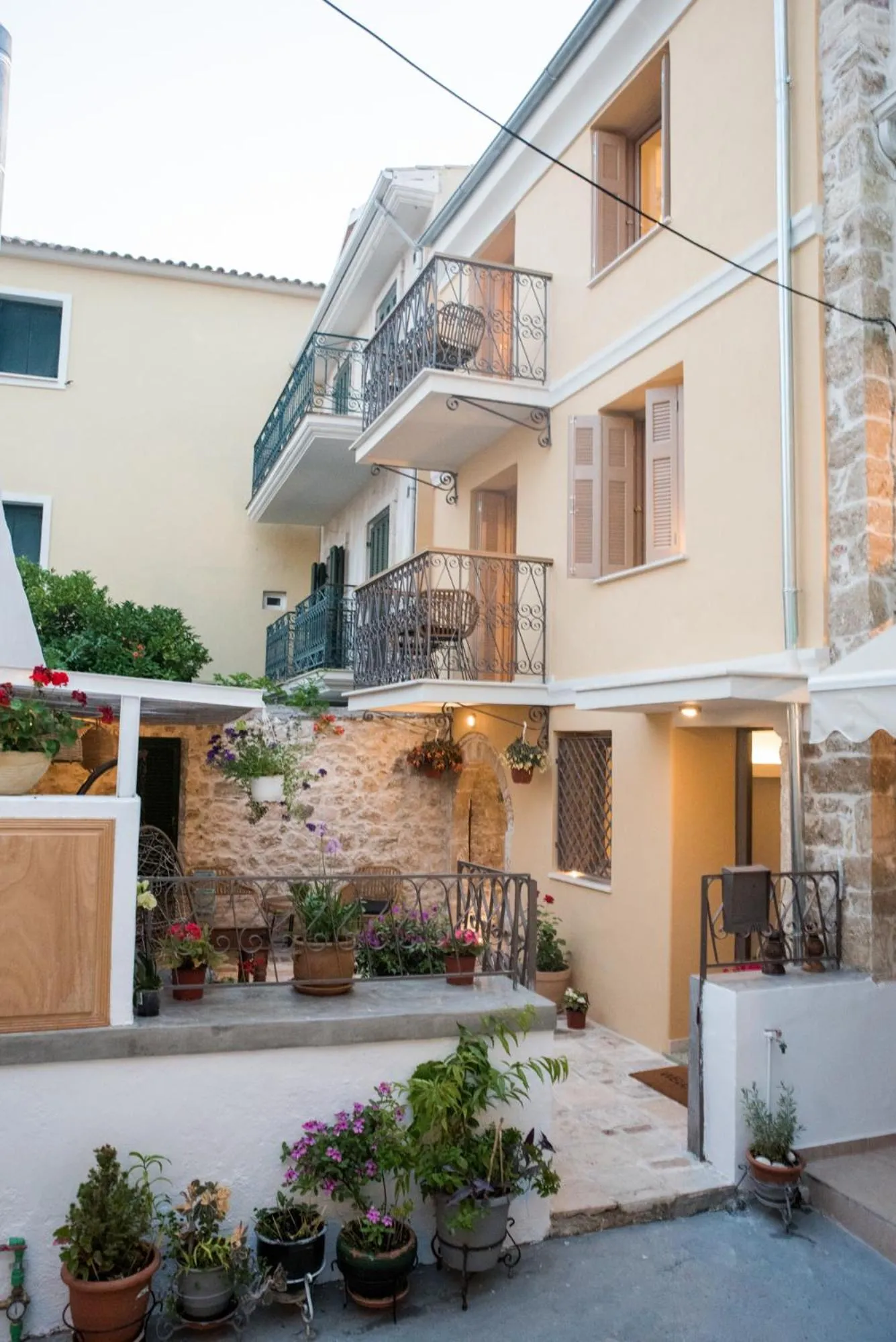 Property building in The Well Parga