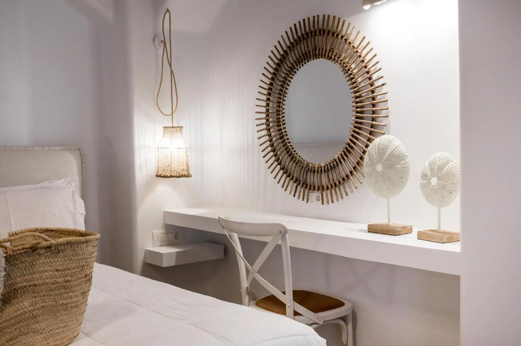 Bedroom, Bed in The Well Parga