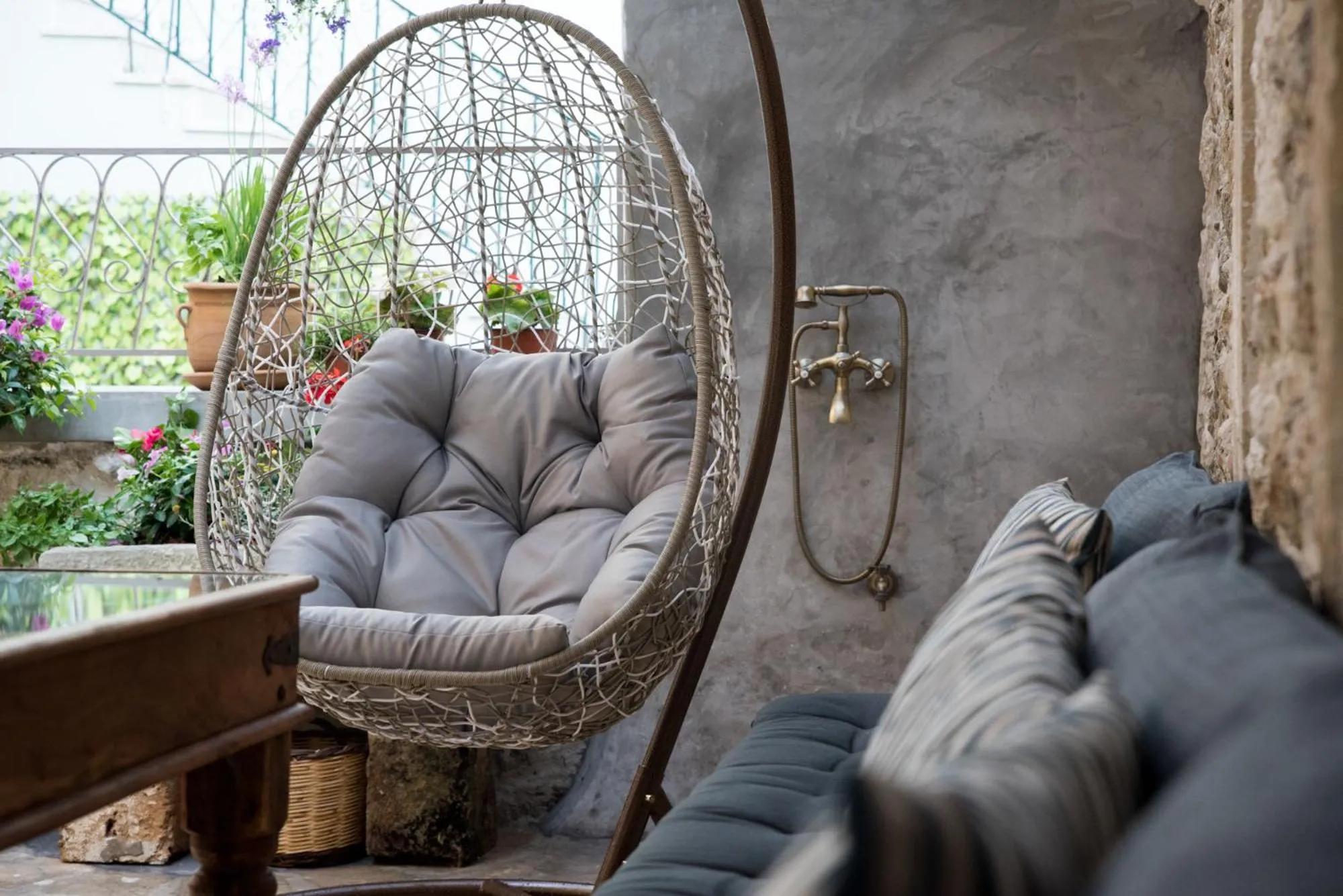 Seating area in The Well Parga