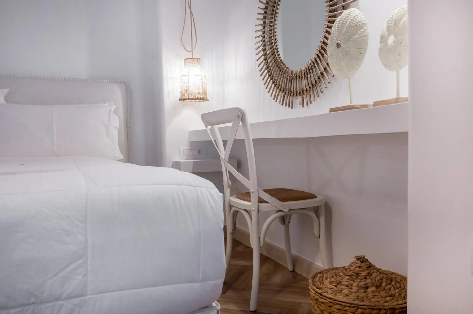 Bedroom, Bed in The Well Parga