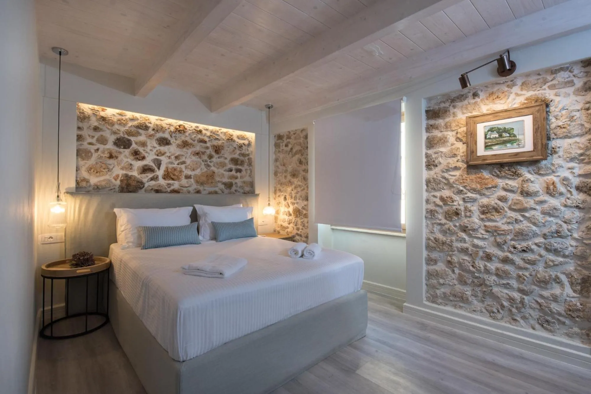 Bedroom, Bed in The Well Parga
