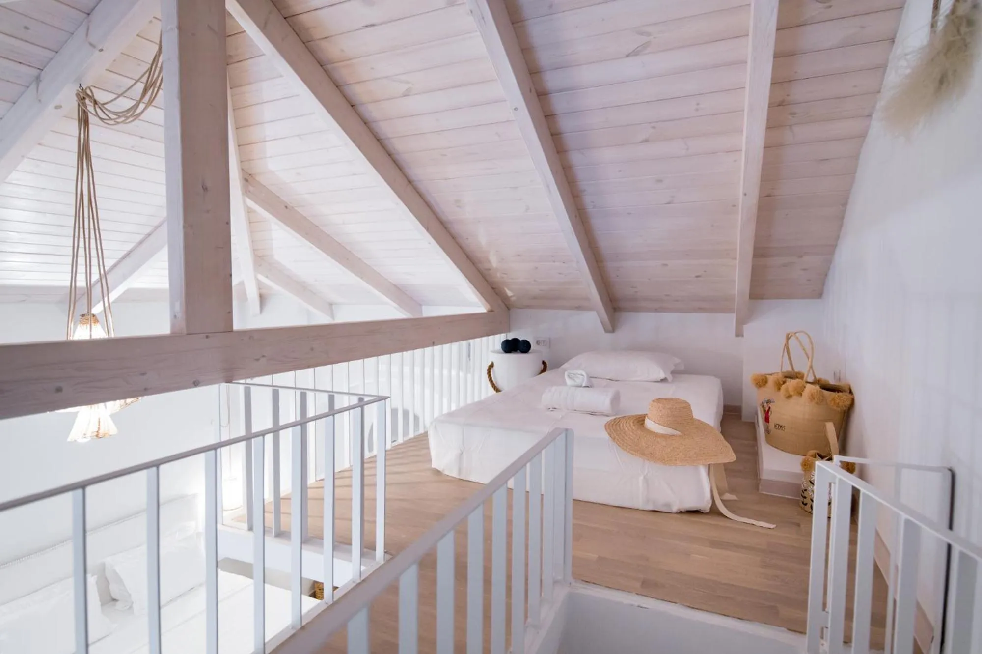 Seating area, Bed in The Well Parga