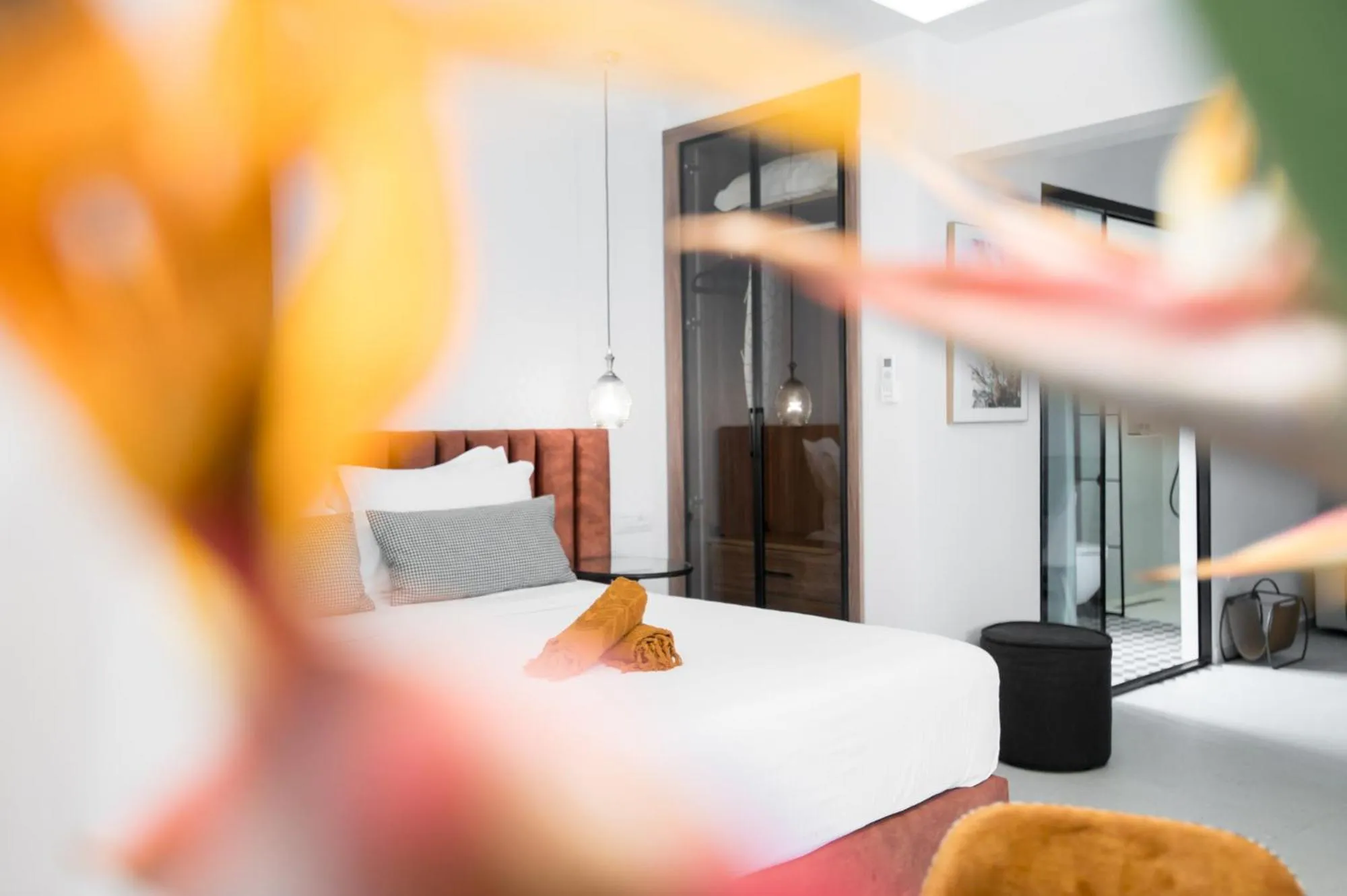 Photo of the whole room, Bed in The Well Parga