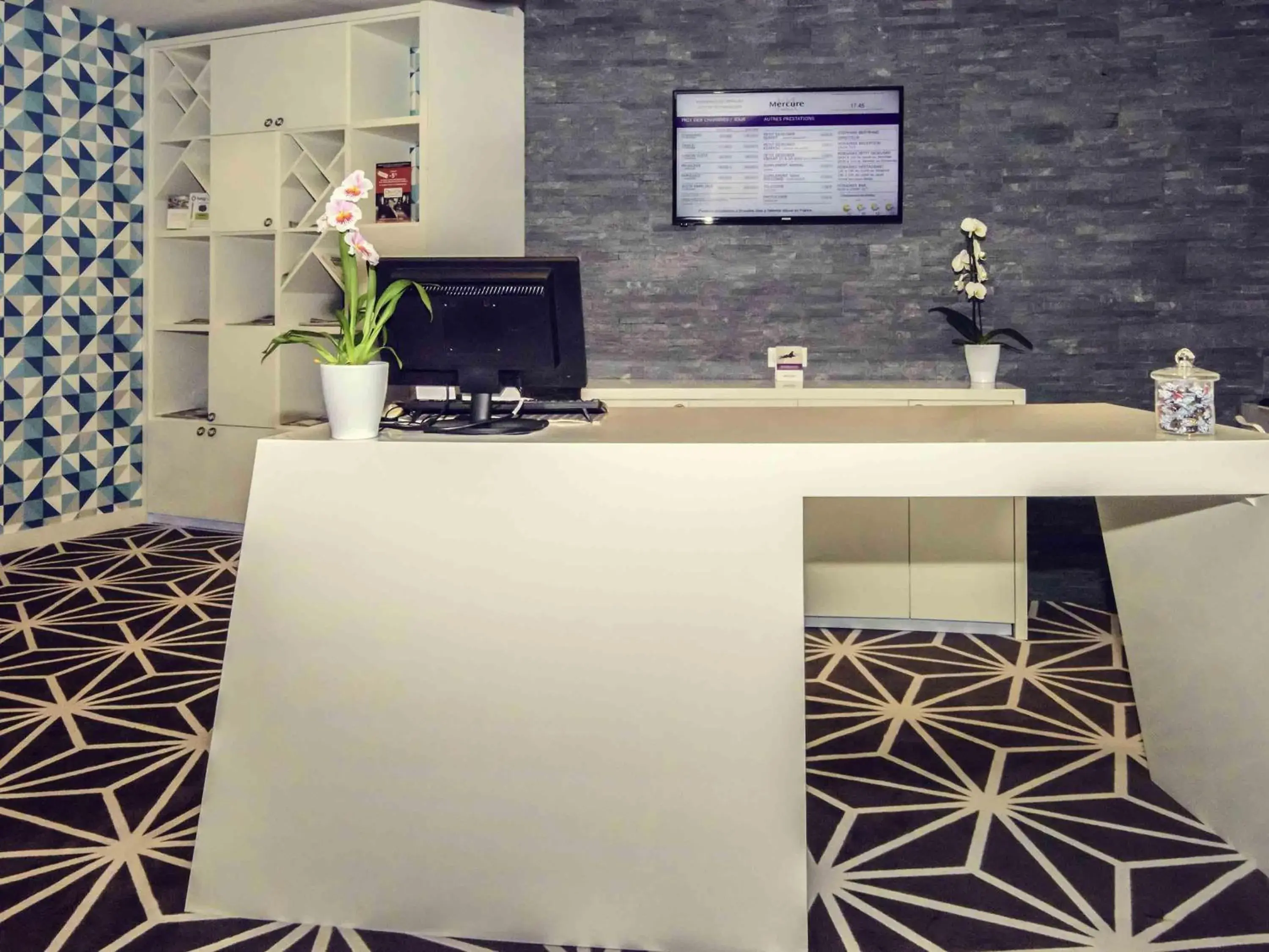 Property building in Mercure Poitiers Site du Futuroscope Property building in Mercure Poitiers Site du Futuroscope