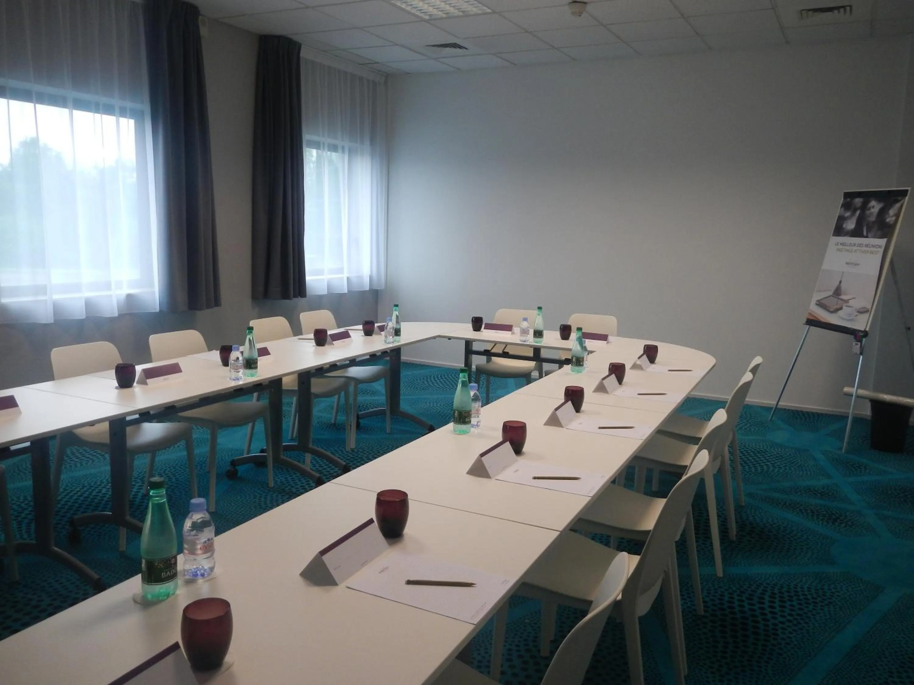 Meeting/conference room in Mercure Poitiers Site du Futuroscope