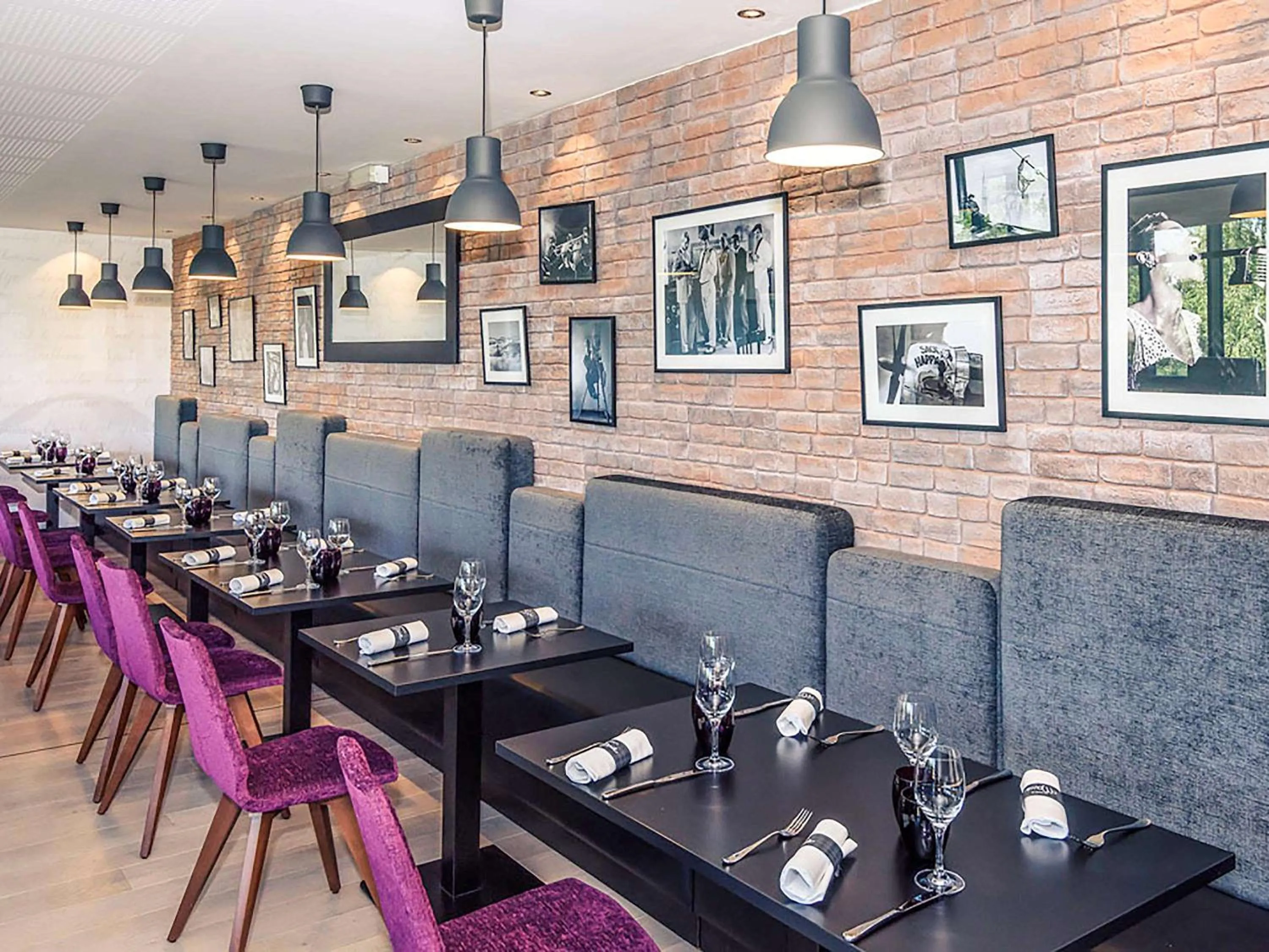 Restaurant/places to eat in Mercure Poitiers Site du Futuroscope