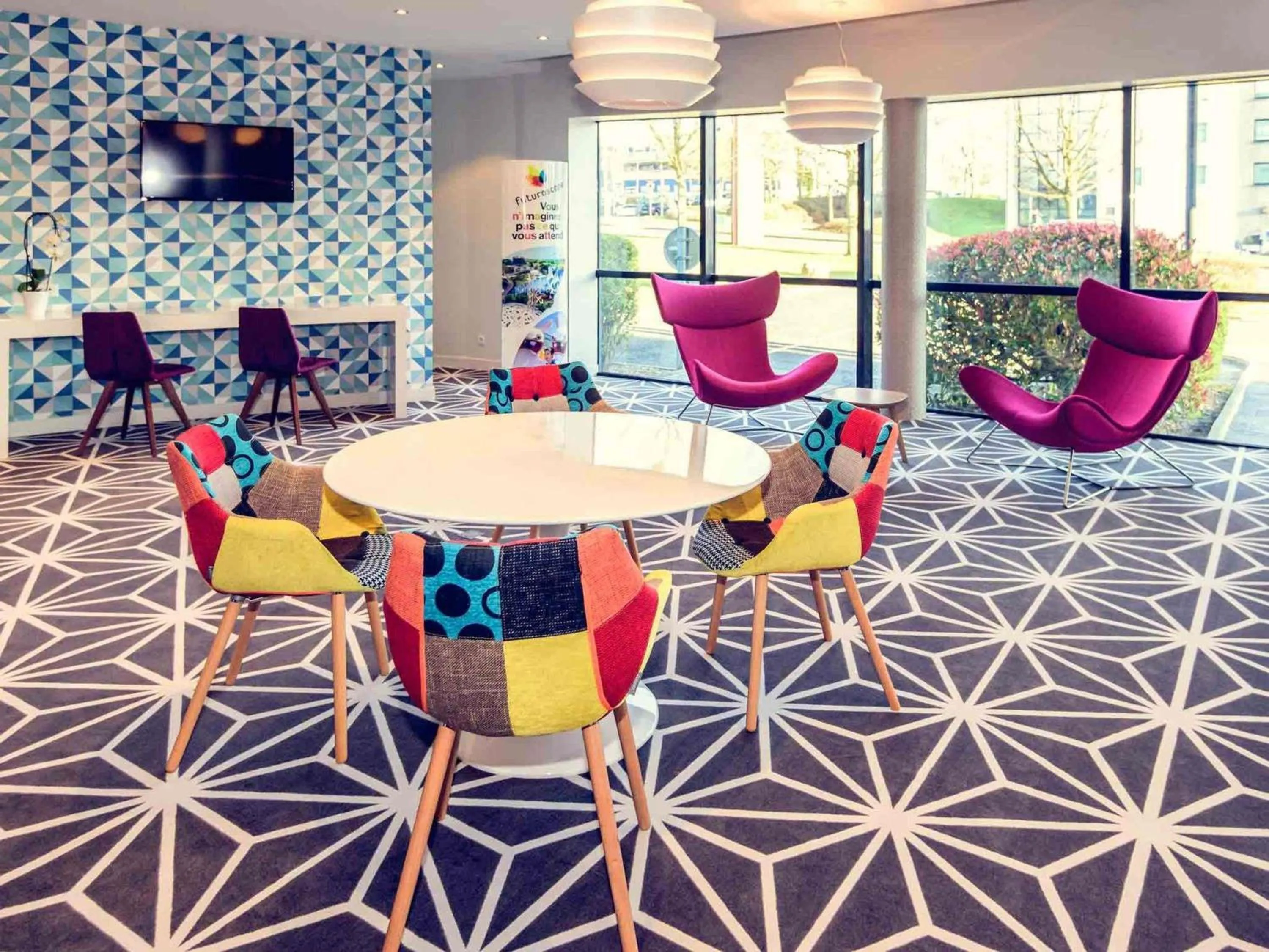 Property building in Mercure Poitiers Site du Futuroscope