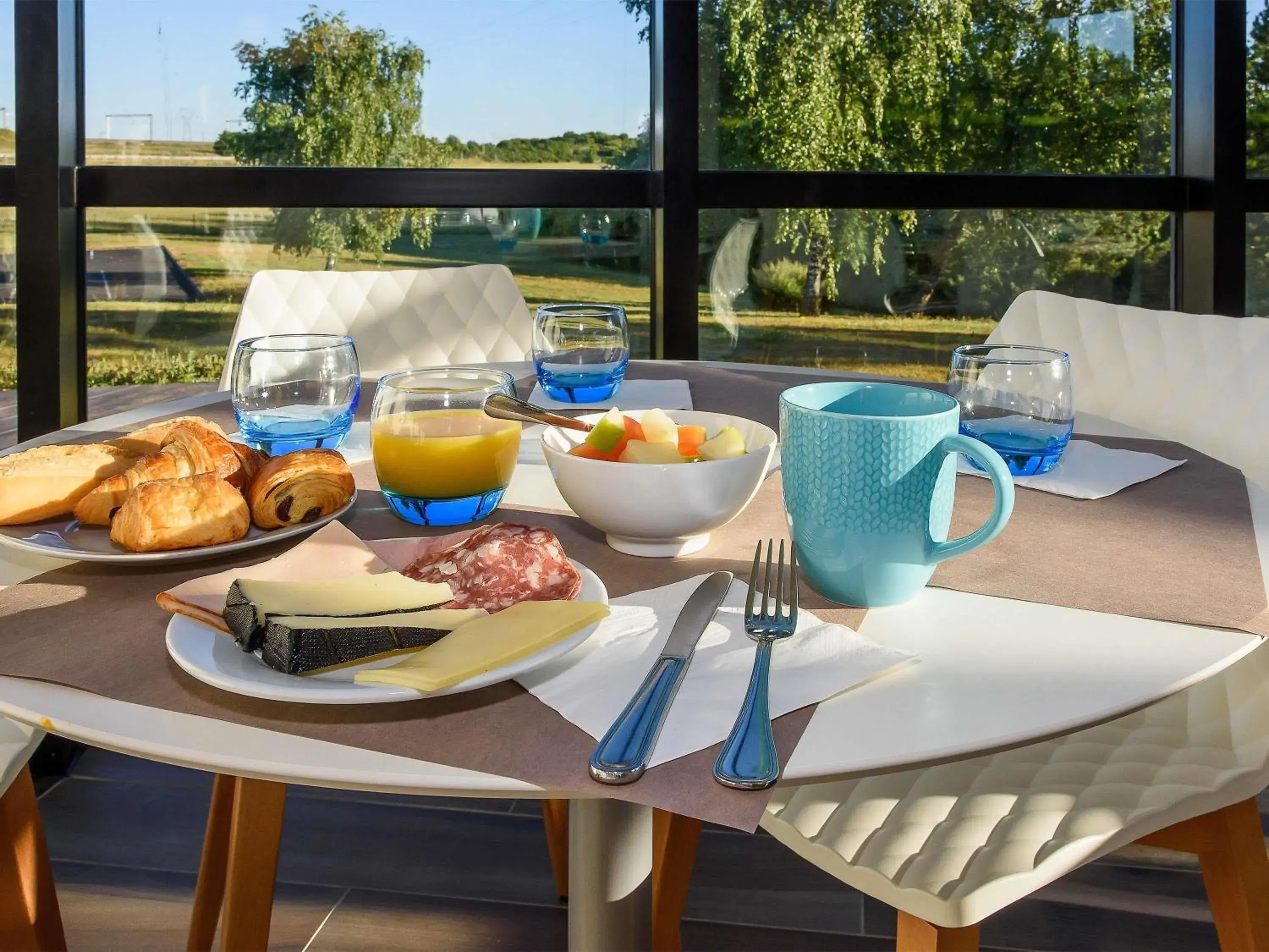 Breakfast in Mercure Poitiers Site du Futuroscope Breakfast in Mercure Poitiers Site du Futuroscope