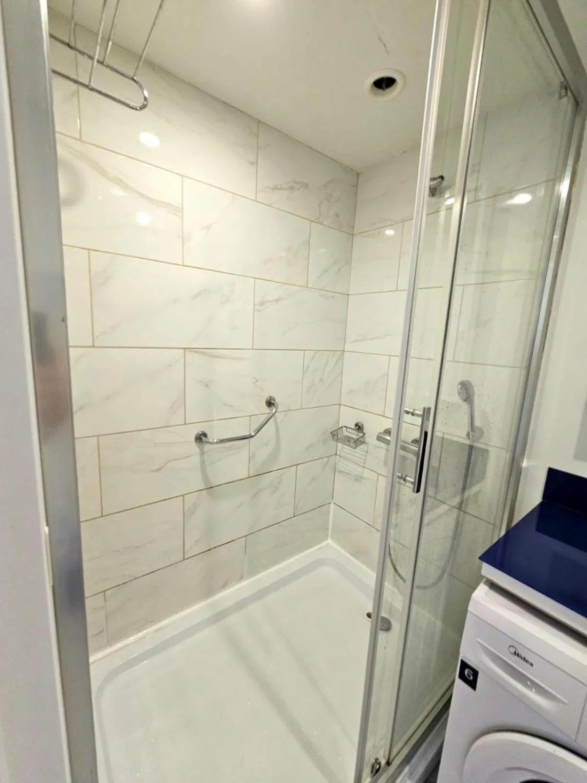 Bathroom in Hotel Orbi city