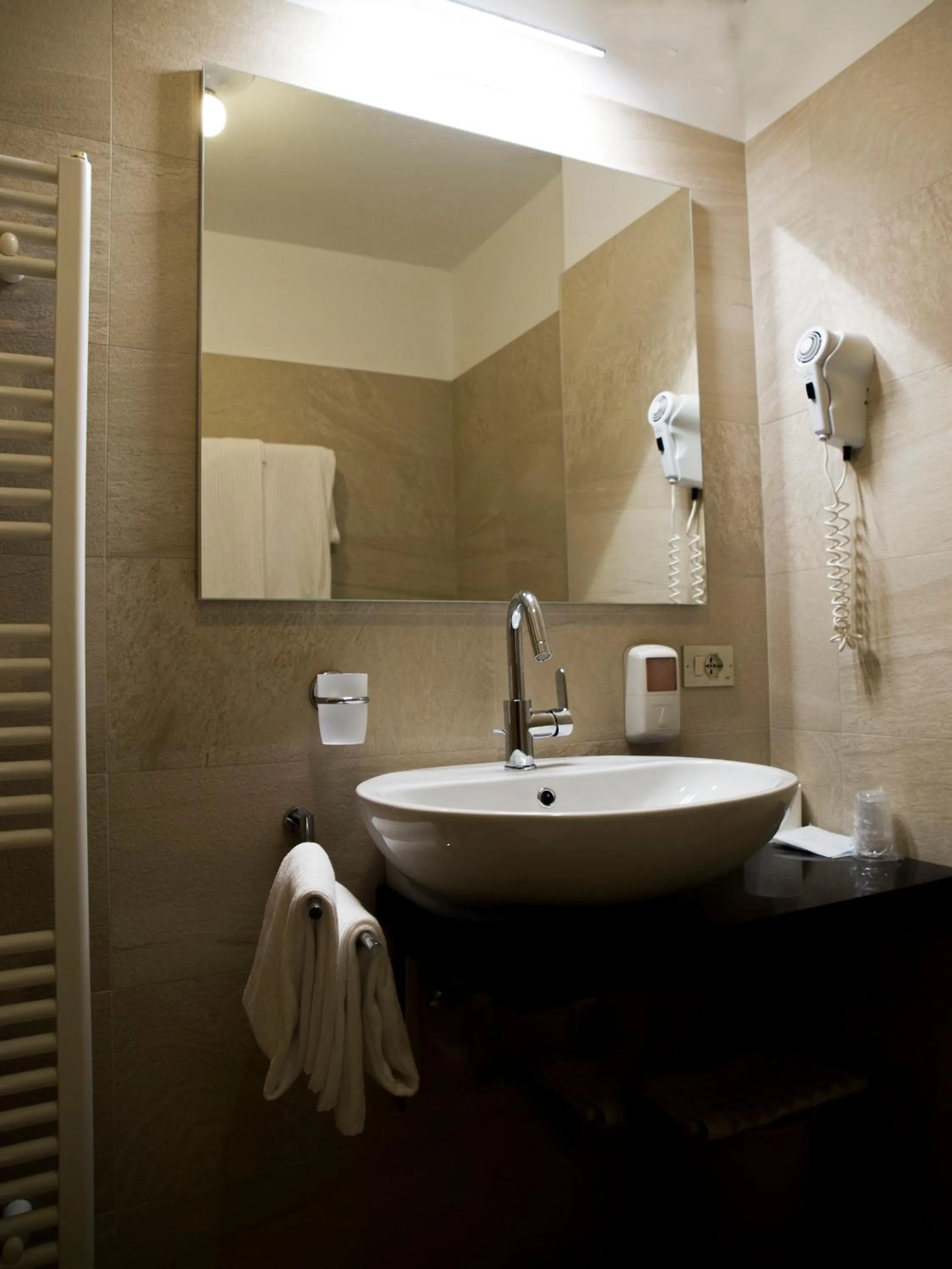 Bathroom in Hotel Engel
