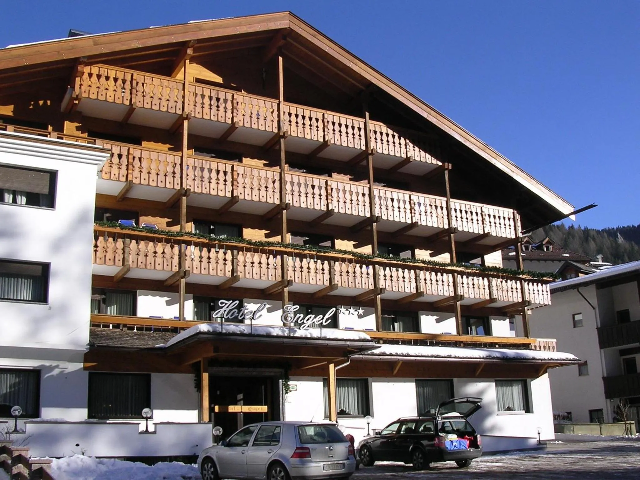 Facade/entrance in Hotel Engel