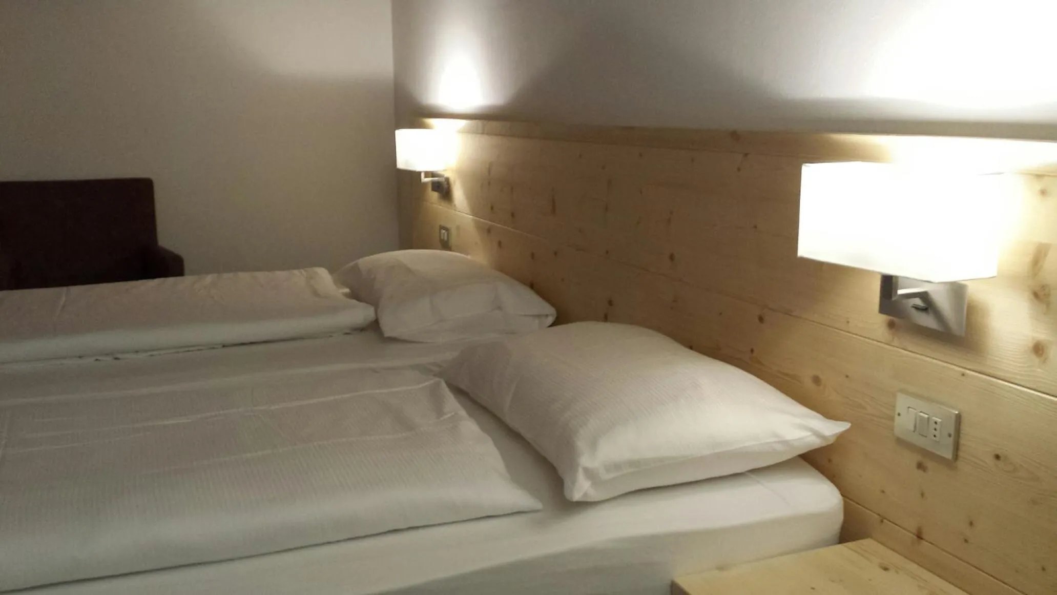 Bed in Hotel Engel