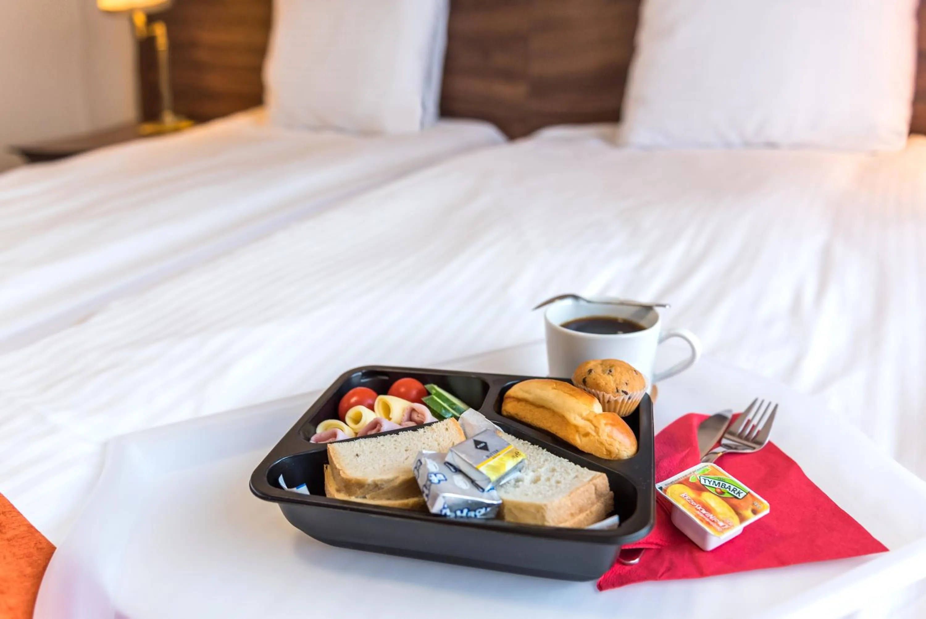 Food, Bed in AirPark Balice