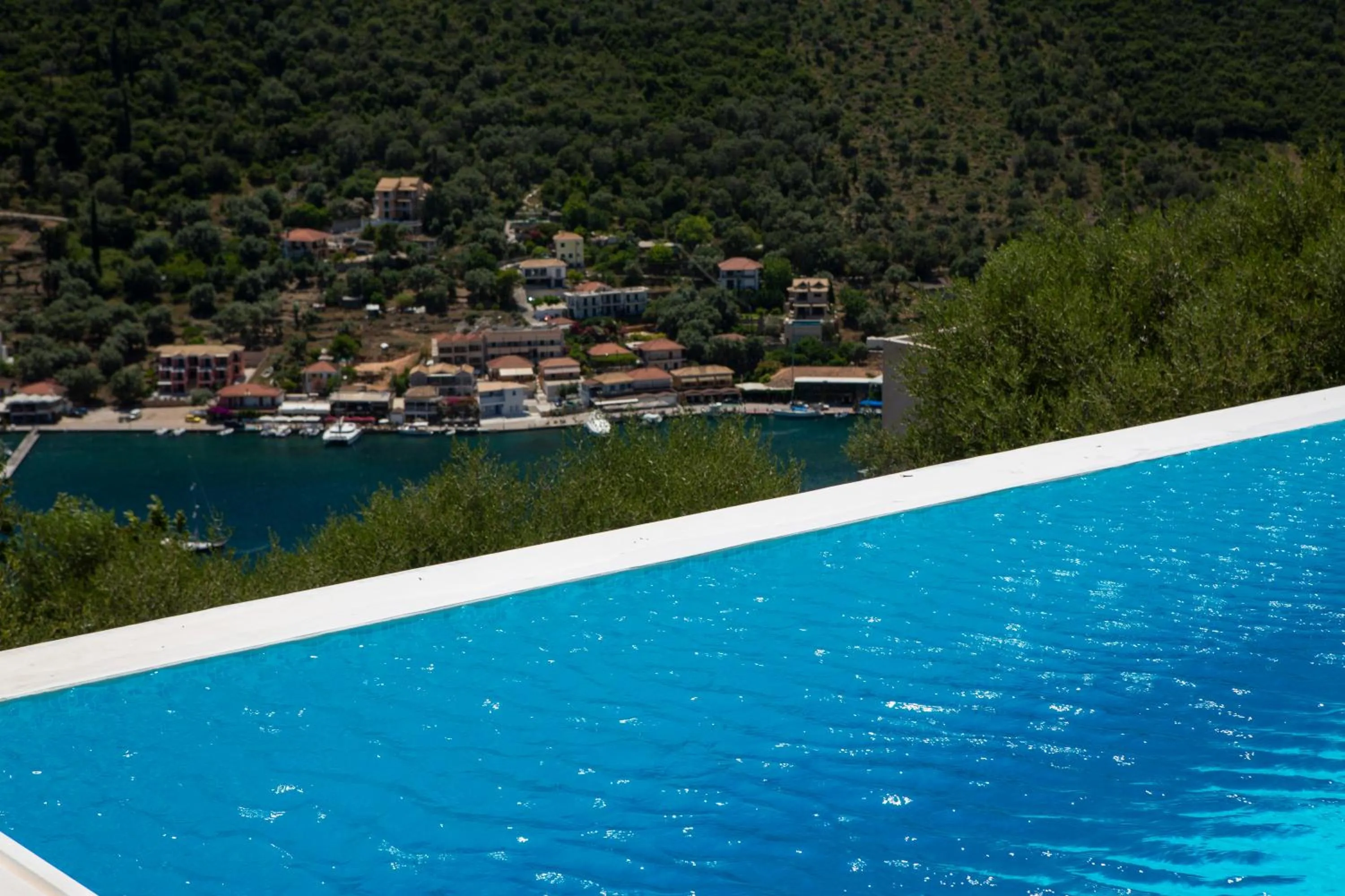 Swimming pool in Dream View Villas