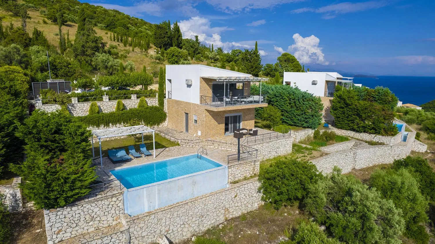 Property building in Dream View Villas