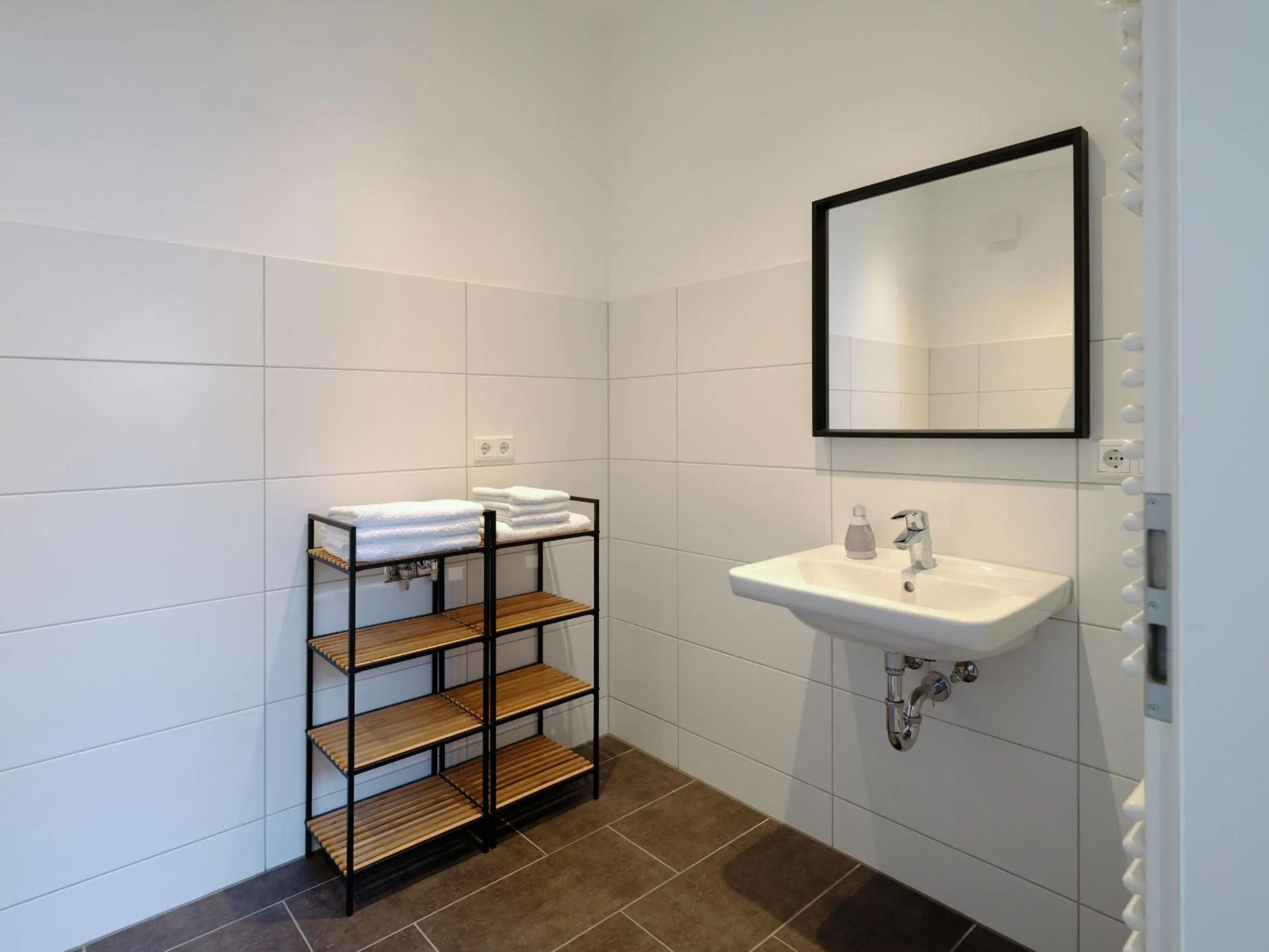 Bathroom in Travel Art Boardinghouse