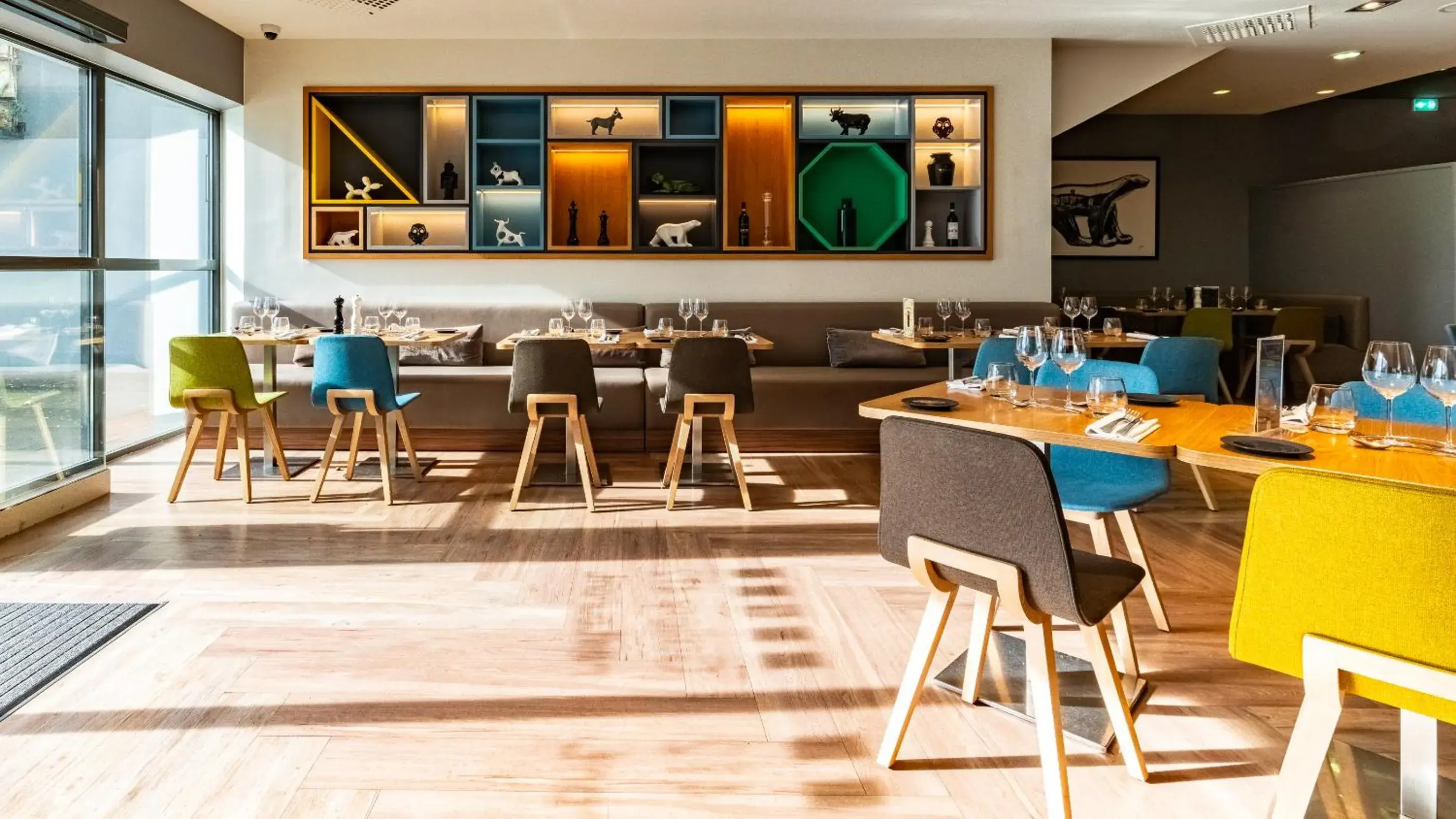 Restaurant/places to eat in Holiday Inn Dijon Toison D'or by IHG Restaurant/places to eat in Holiday Inn Dijon Toison D'or by IHG