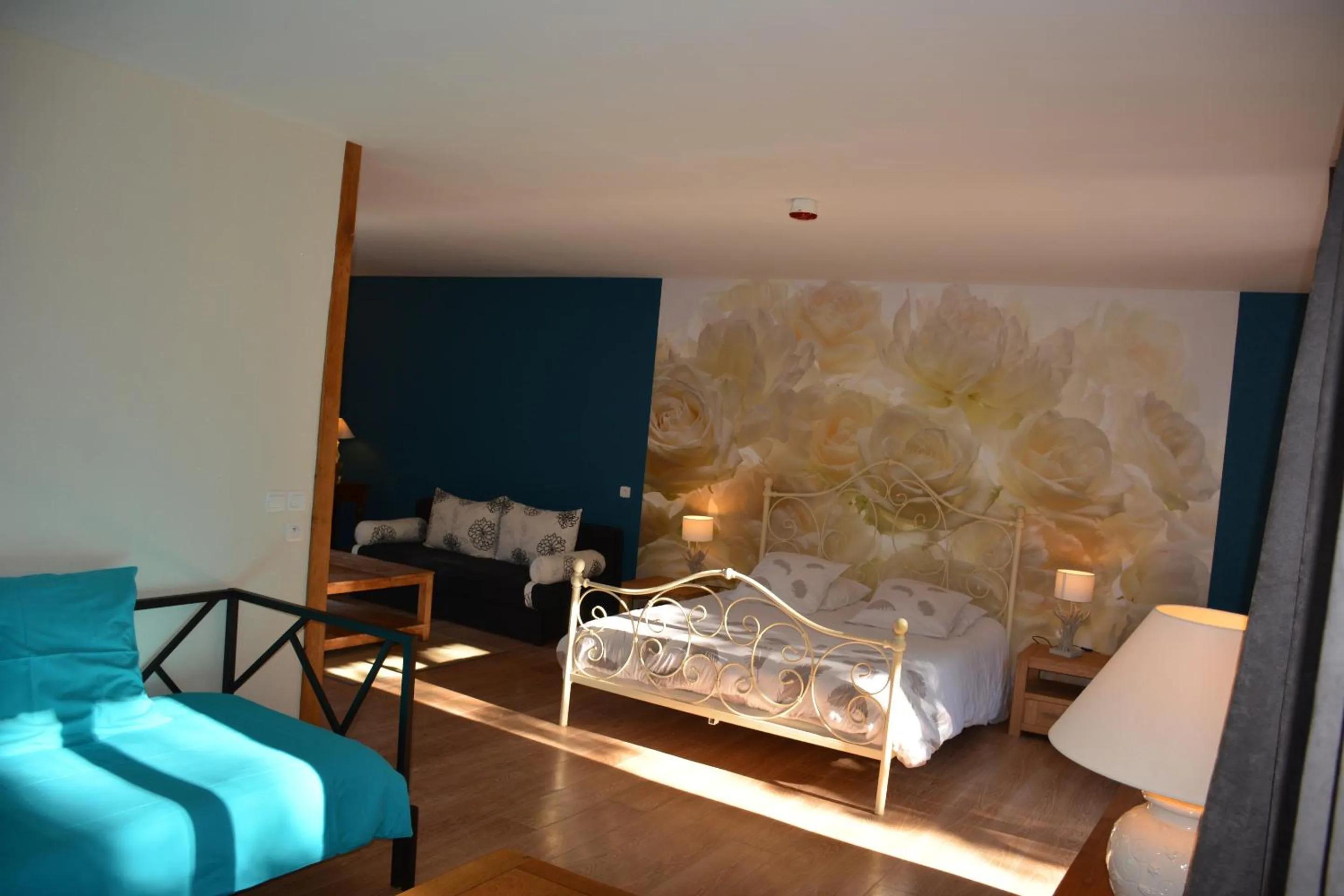 Bedroom in Les Lavandières de Fontaine